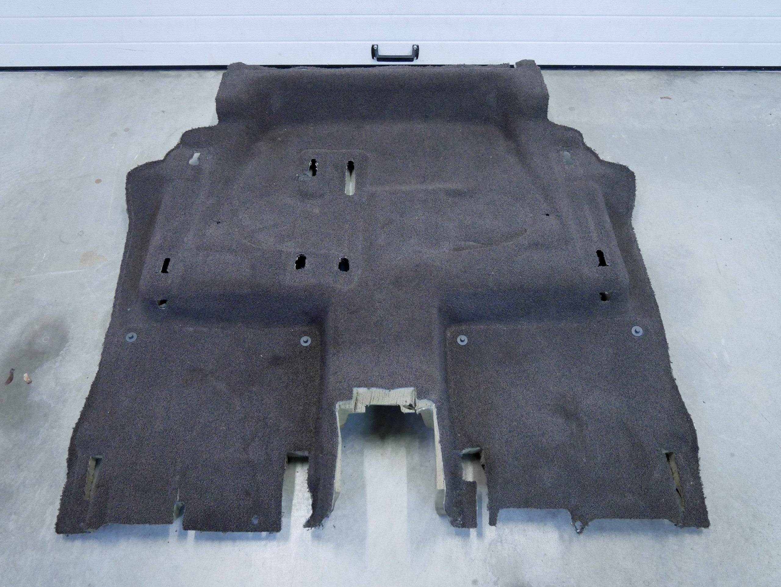 AUDI Q7 4L LIFT dywan wykładzina kabiny tył