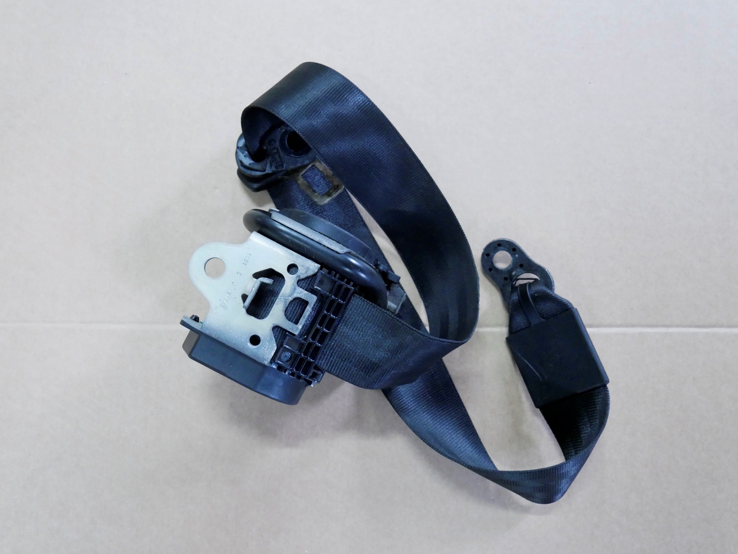 AUDI Q7 4L pas tył tylny lewy 4L0857805H