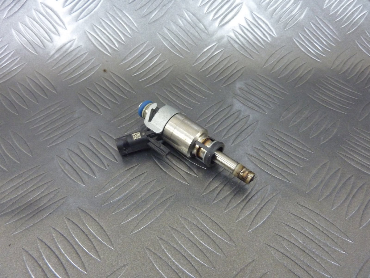 Wtryskiwacz 06L906036D VW GOLF VII GTI 2.0 TSI