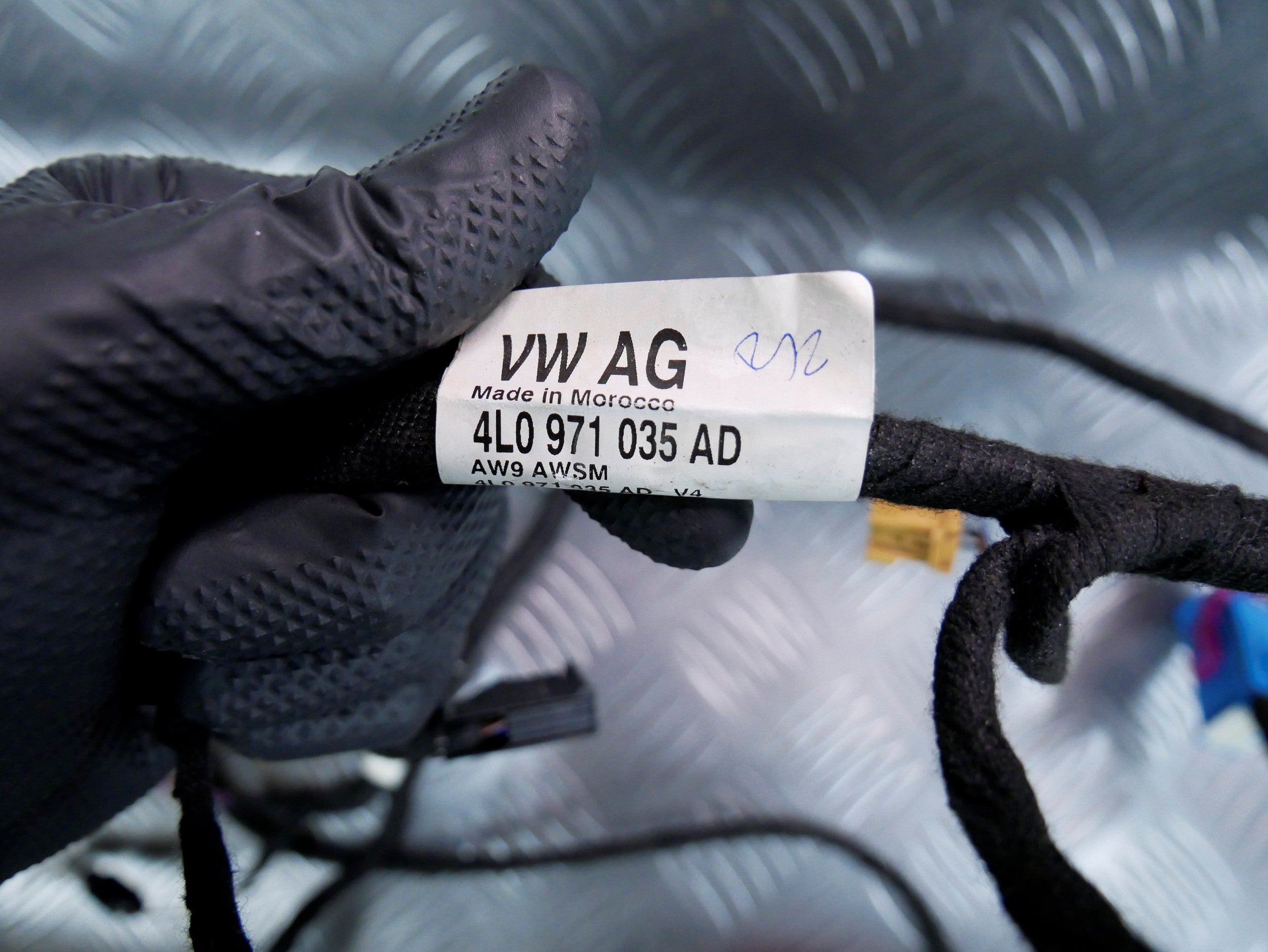 AUDI Q7 4L wiązka drzwi przód lewa 4L0971035AD