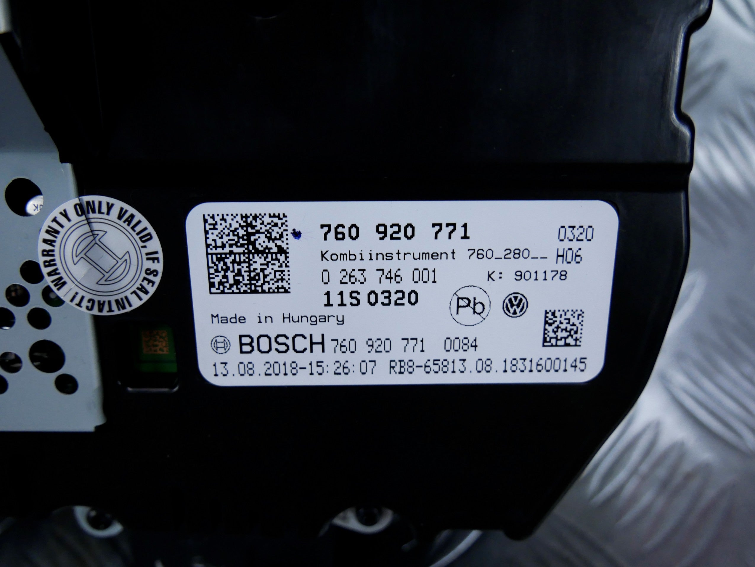 VW TOUAREG III licznik zegary 760920771