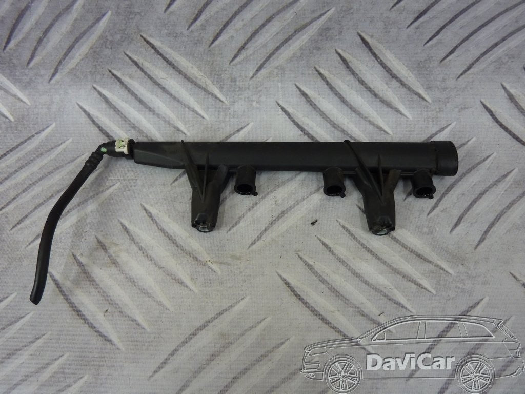 Listwa wtryskowa 9676020480 CITROEN C3 1.2 VTI