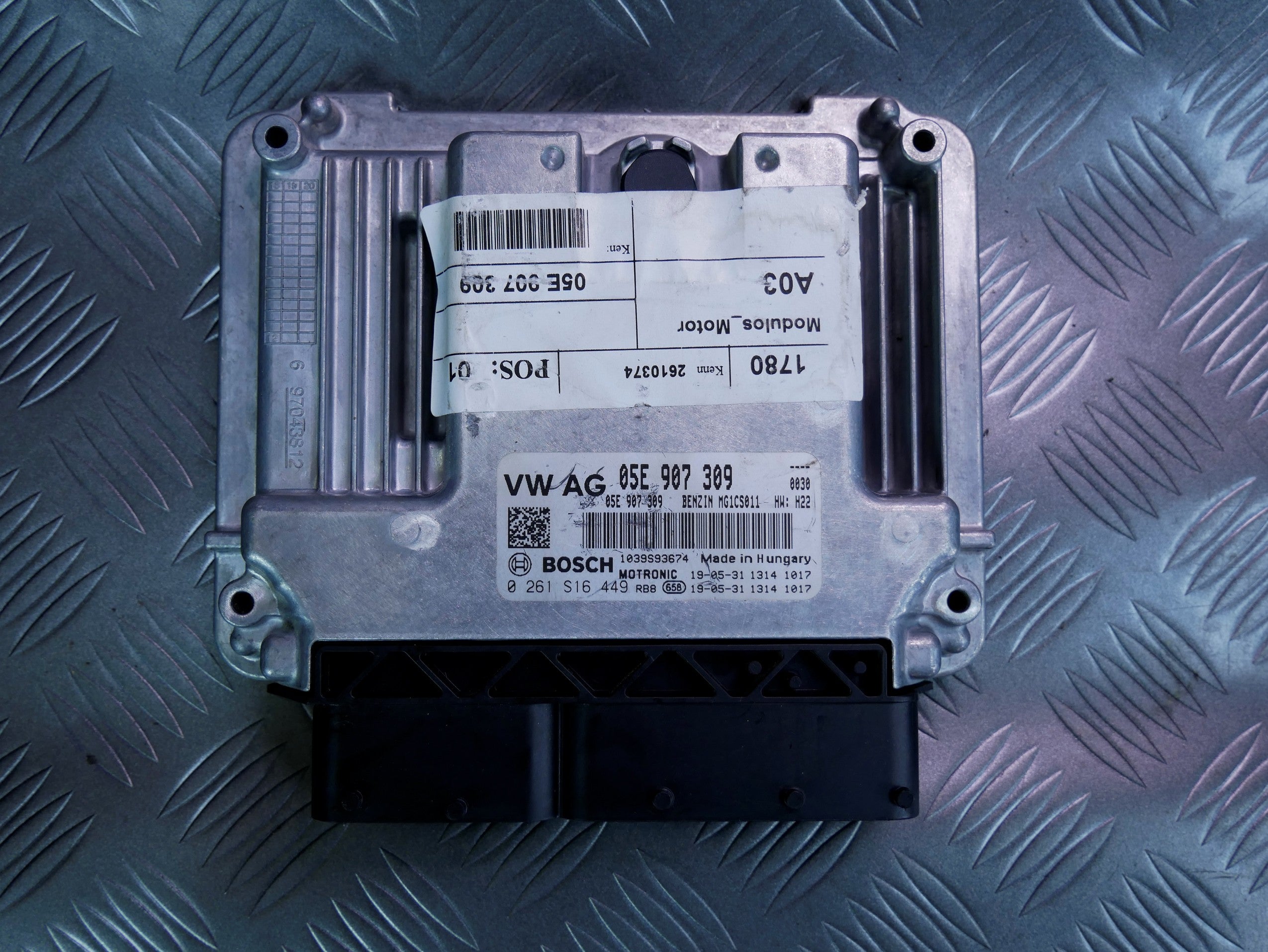 VW T-CROSS 1.5 TSI sterownik silnika ECU 05L907309