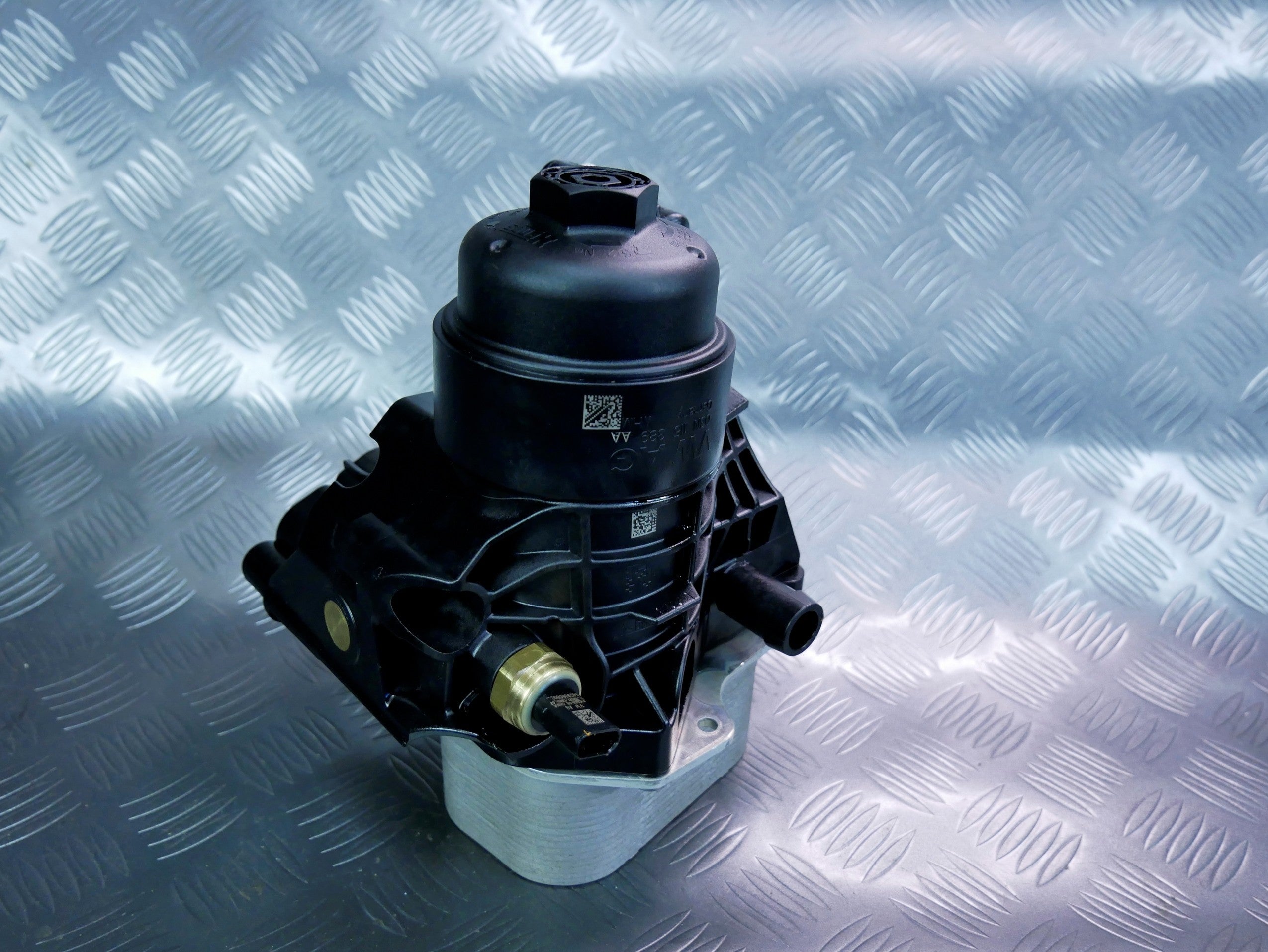 VW T6 2.0 TDI podstawa filtra oleju 03N115389AA