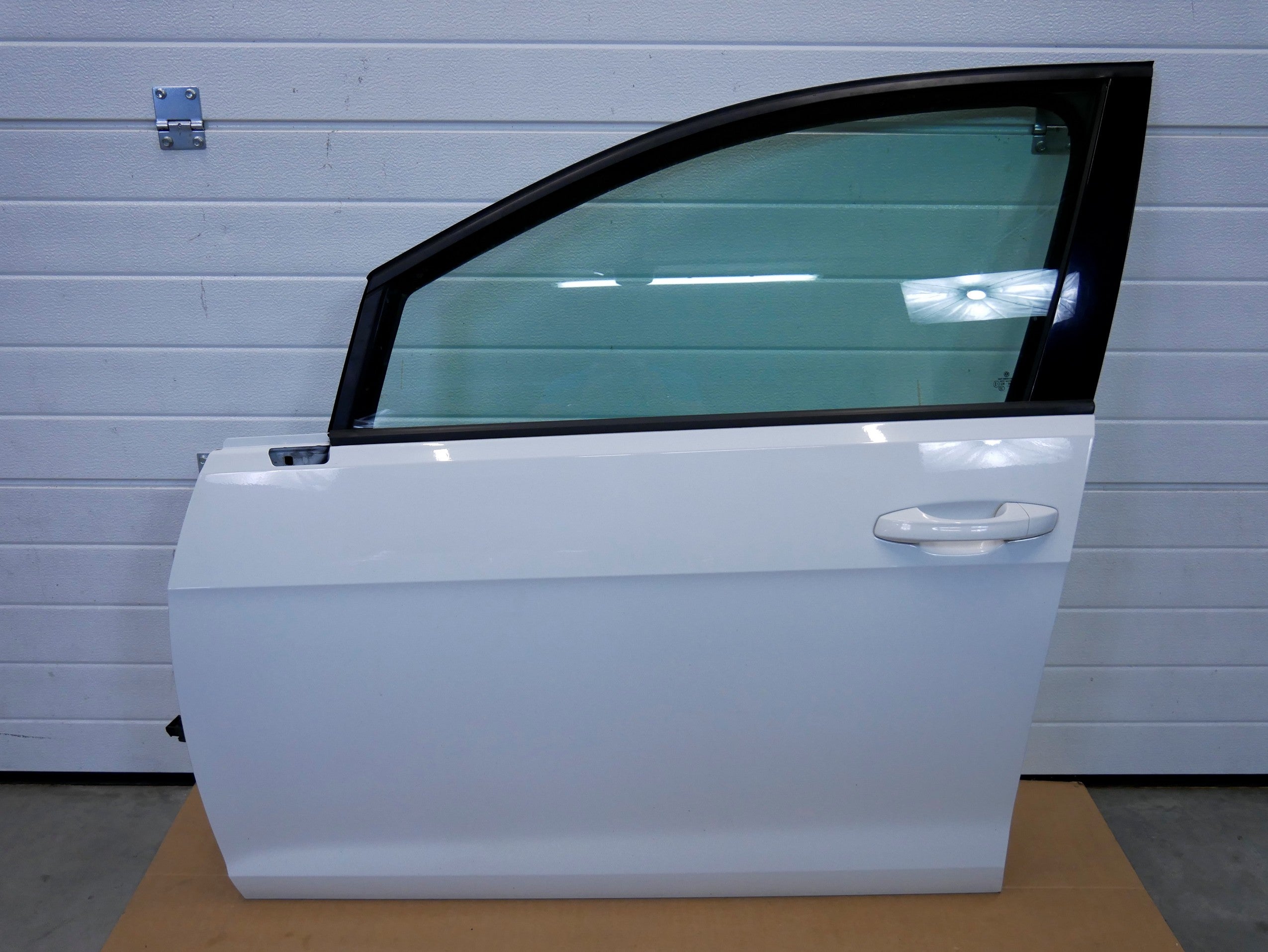 VW GOLF VII drzwi przód przednie lewe LC9A