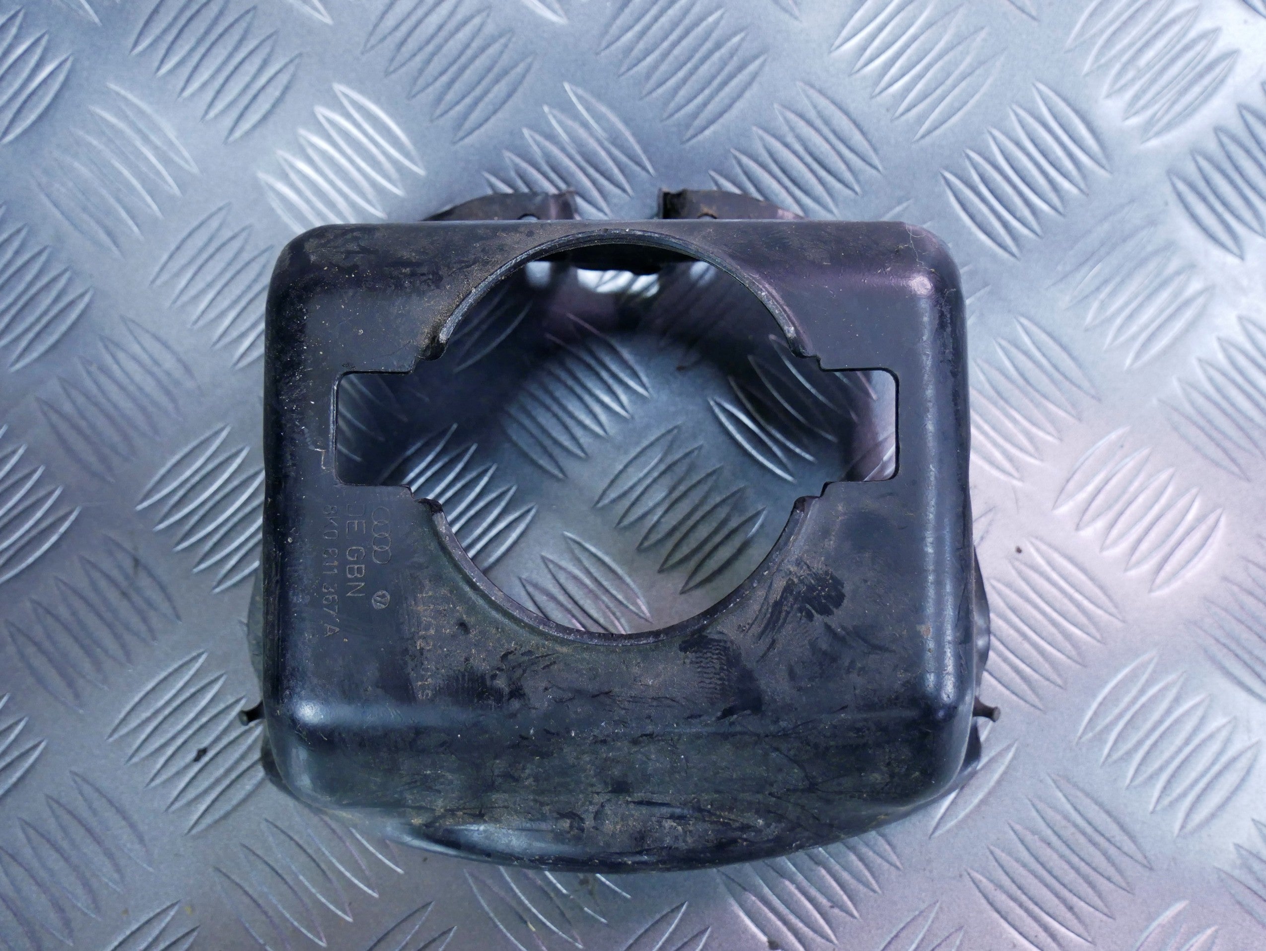 Osłona zbiornika hamulcowego 8K0611367A AUDI A4 B8