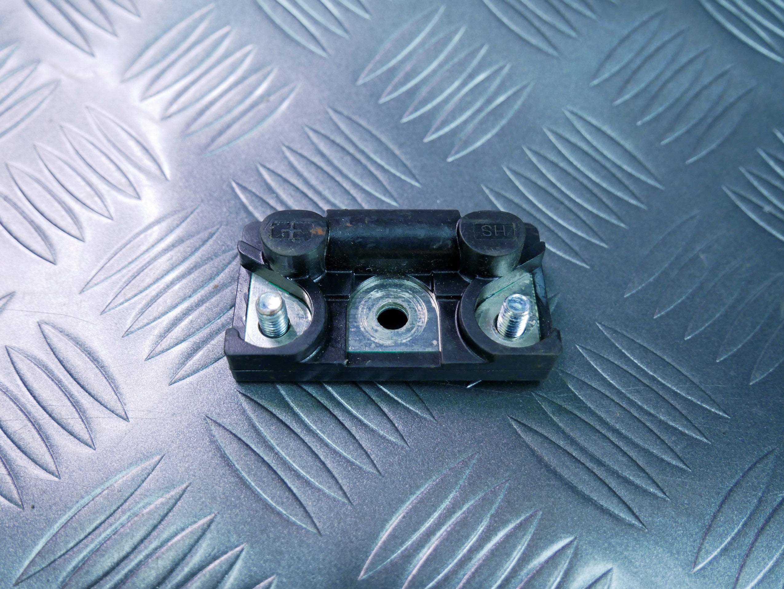 Filtr przeciwzakłóceniowy 8K5035570 AUDI A4 B8