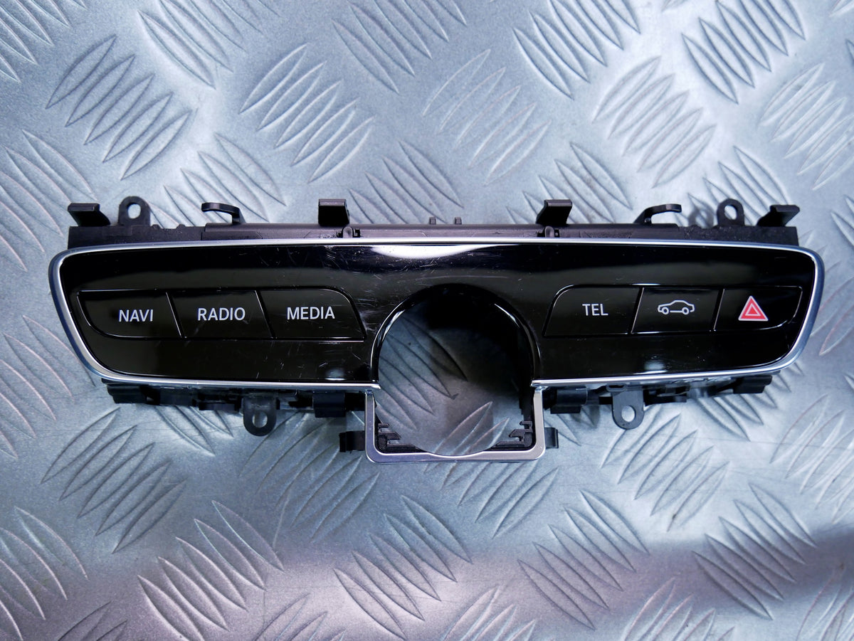 Panel przycisków przełącznikow A2059056111 MERCEDES C W205