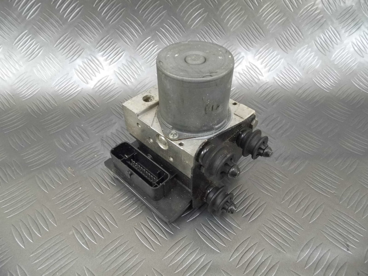 Pompa ABS 8K0907379AK AUDI A4 B8 8K0