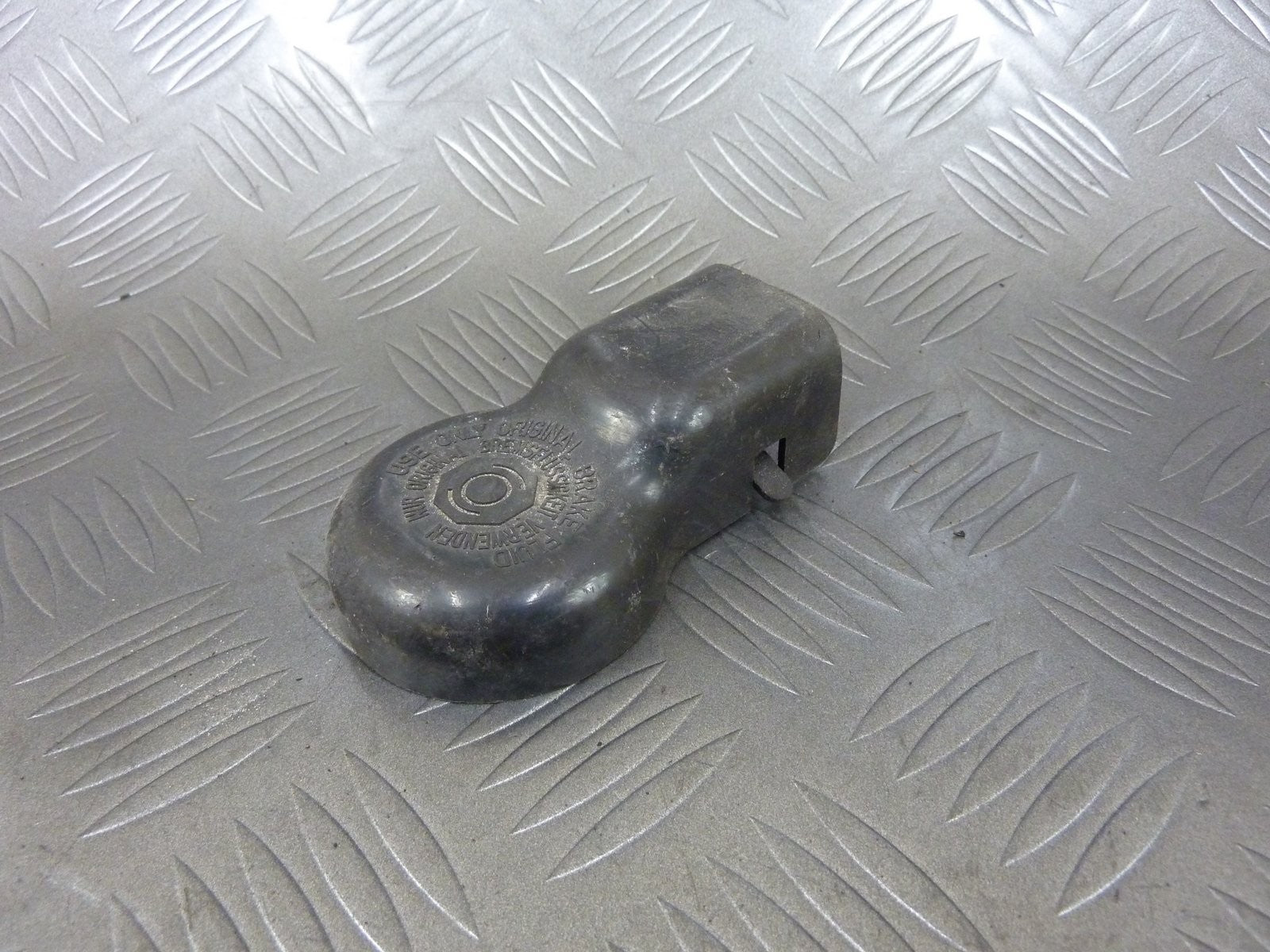 Osłona zbiorniczka płynu 4L0611346 AUDI Q7 4L0