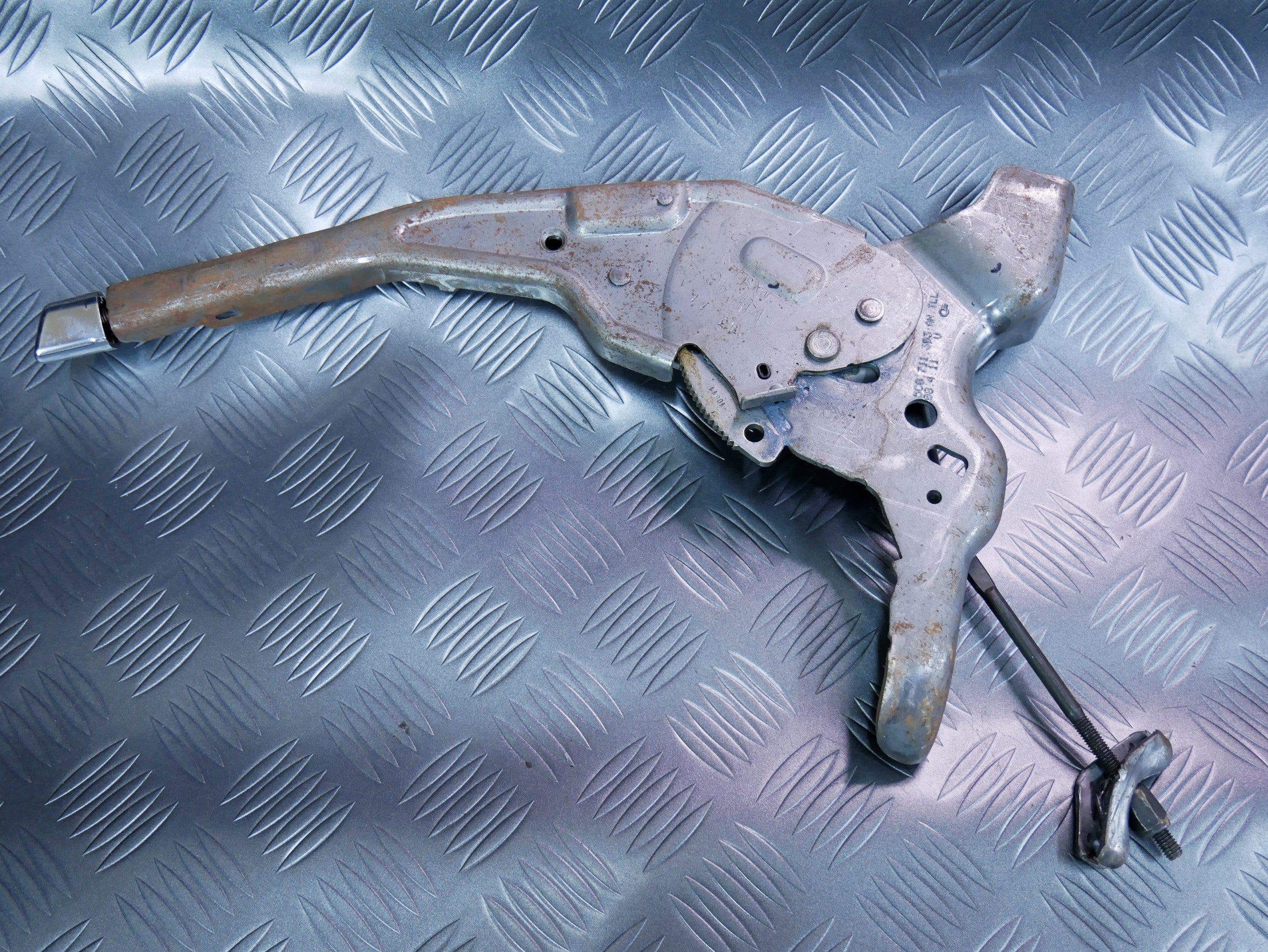 Rączka dźwignia mechanizm ręcznego 5C0711303AH VW BEETLE 5C