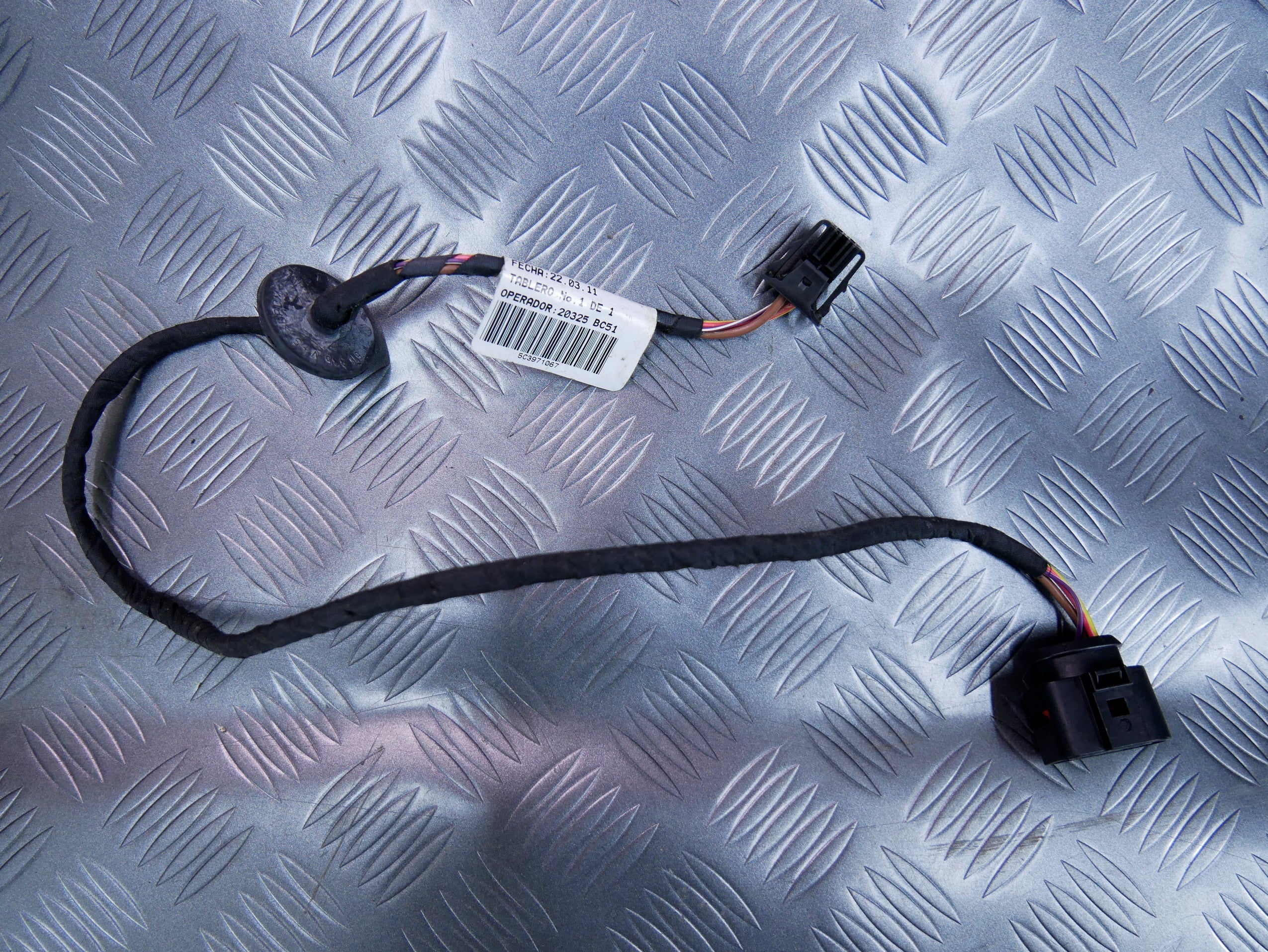 Przewód kabel wiązka silnika szyby 5C3971067 VW BEETLE 5C