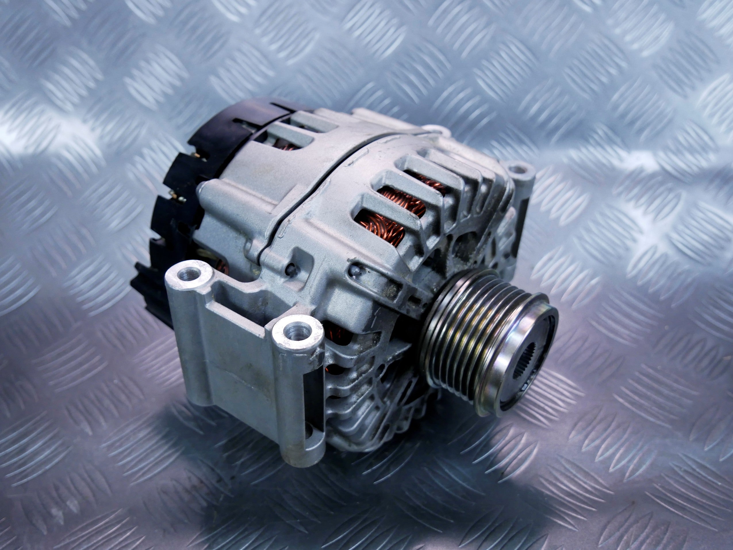 Alternator 06L903027A AUDI Q5 80A 2.0 TFSI