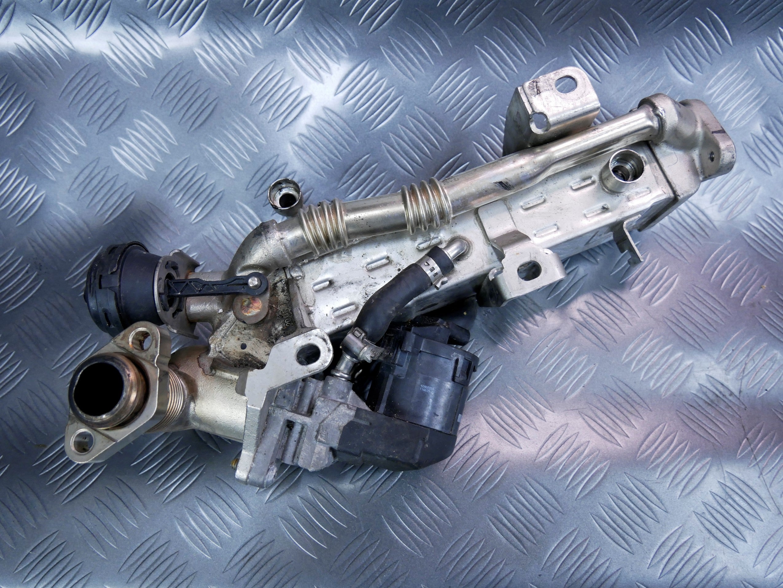 Chłodnica spalin EGR 847699301 BMW F10 F11 3.0 D