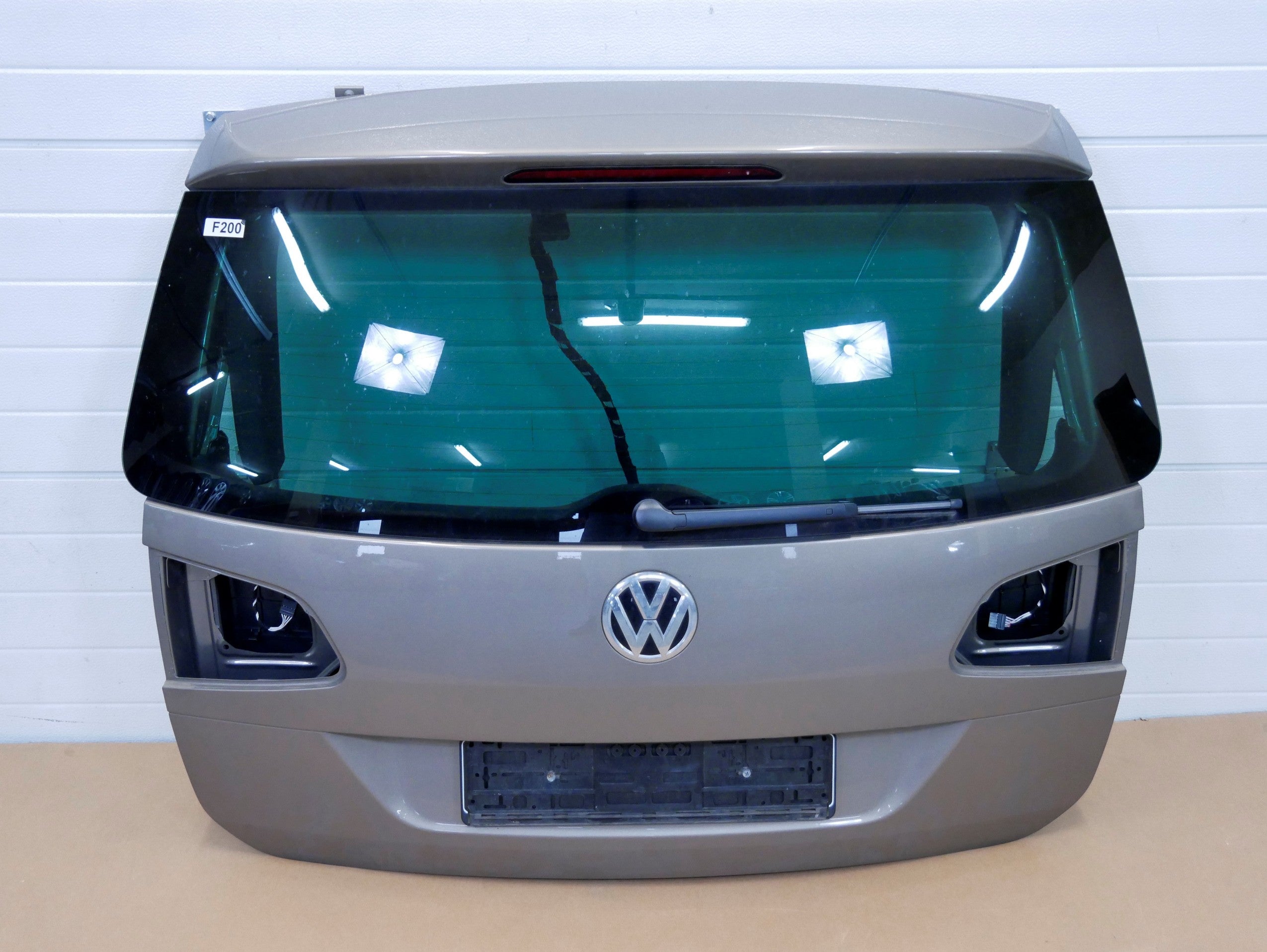 Klapa tył tylna bagażnika kamera LC1Z VW SHARAN 7N LIFT