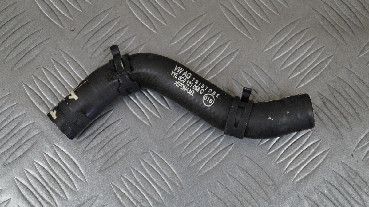 Rura wąż wody 5C0121058C VW JETTA VI 2.0 TSI