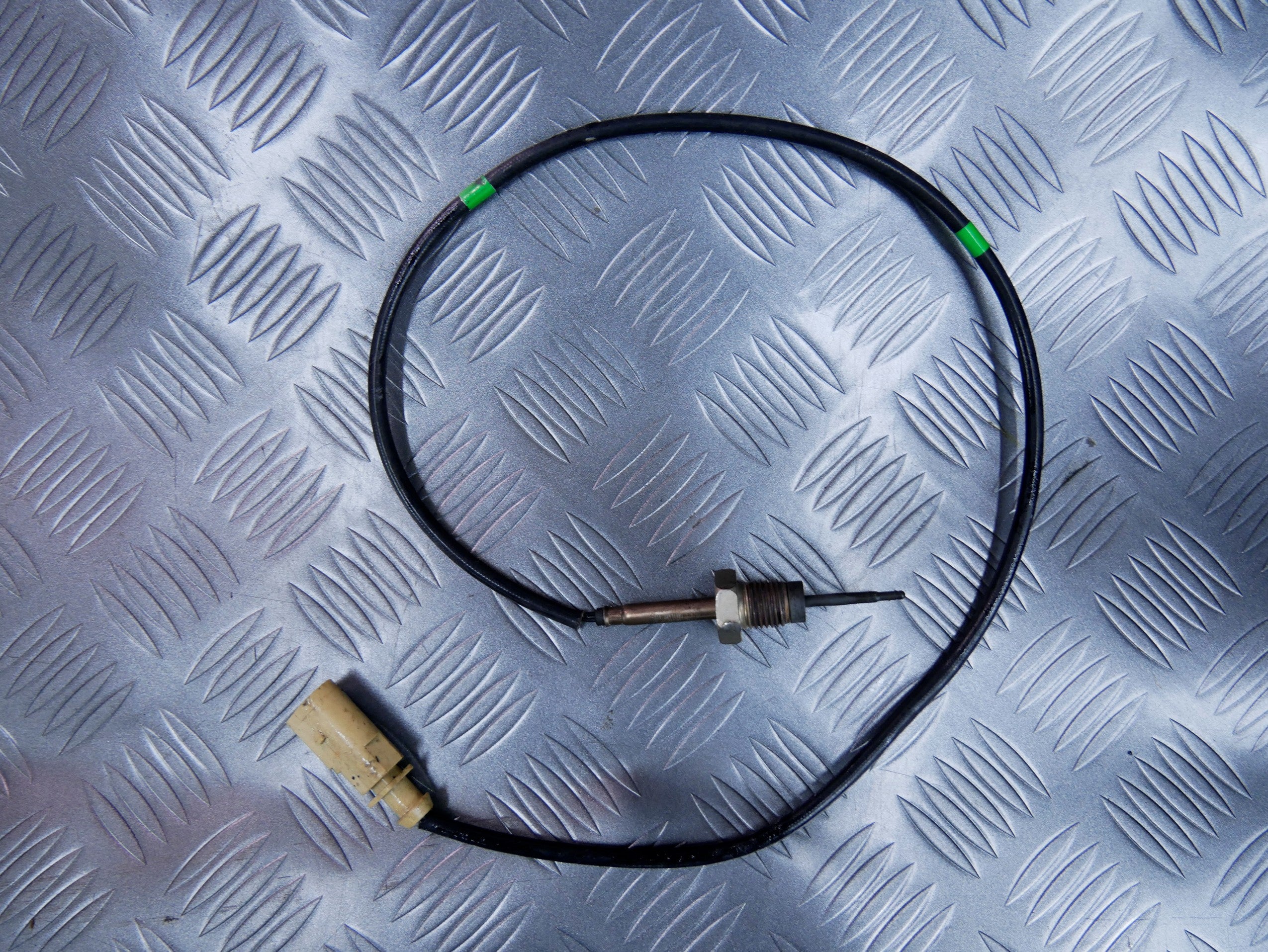 Czujnk temperatury spalin DPF 04L906088JF SKODA SUPERB III 2.0 TDI