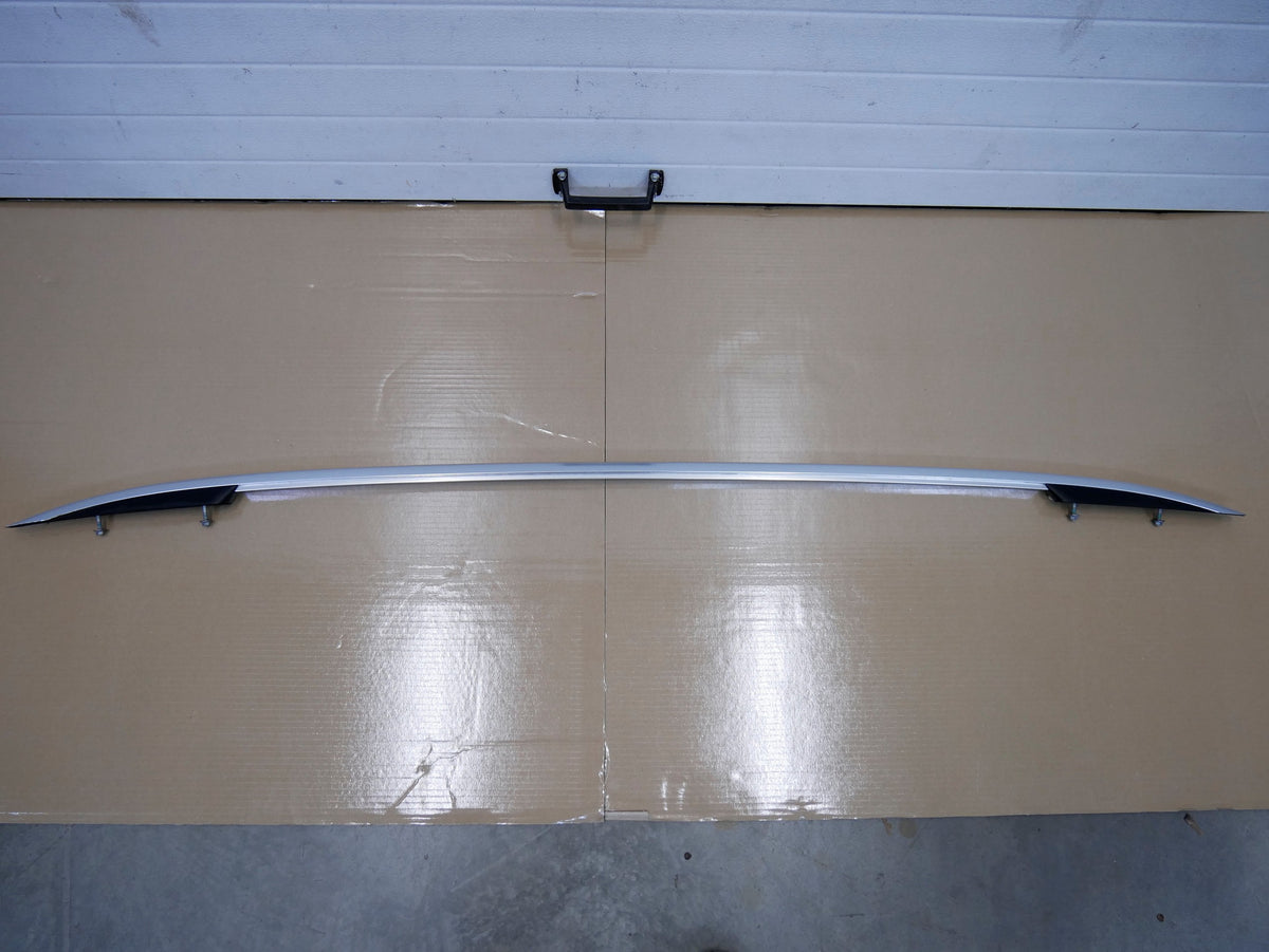 Reling dachowy chrom lewy 3V9860025C SKODA SUPERB III KOMBI