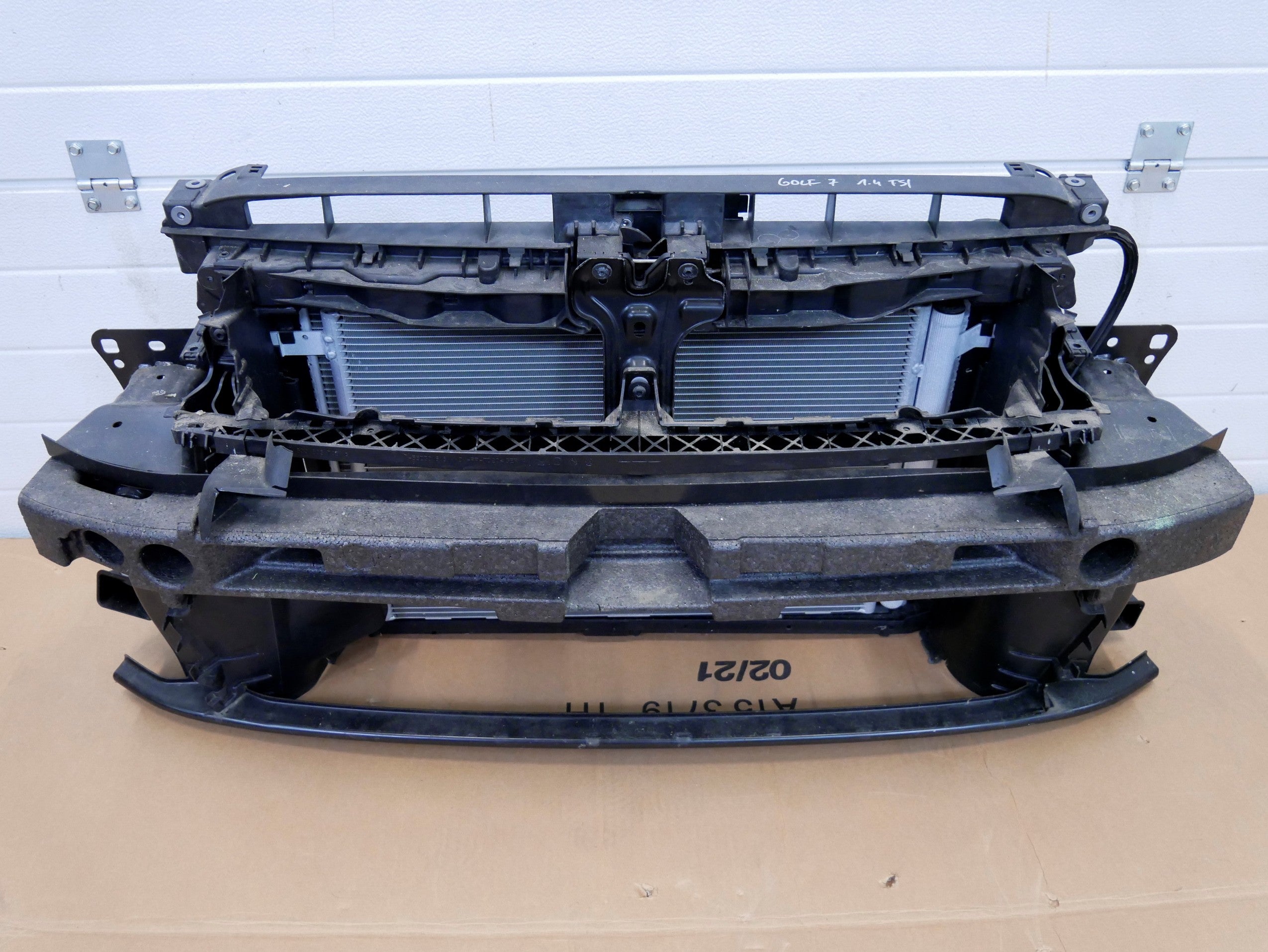 Pas przedni komplet chłodnice wentylatory VW GOLF VII 1.4 TSI