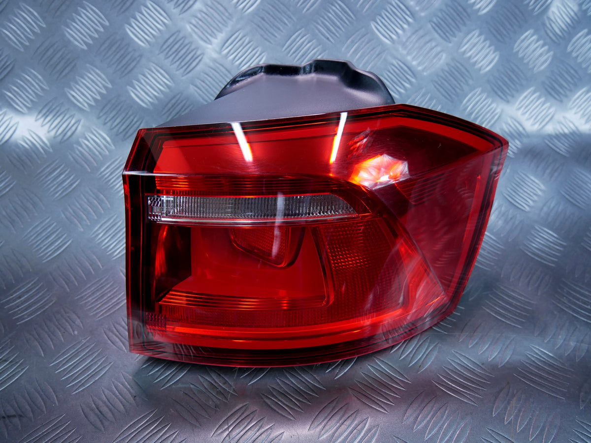 Lampa tył tylna prawa 510945096H VW SPORTSVAN