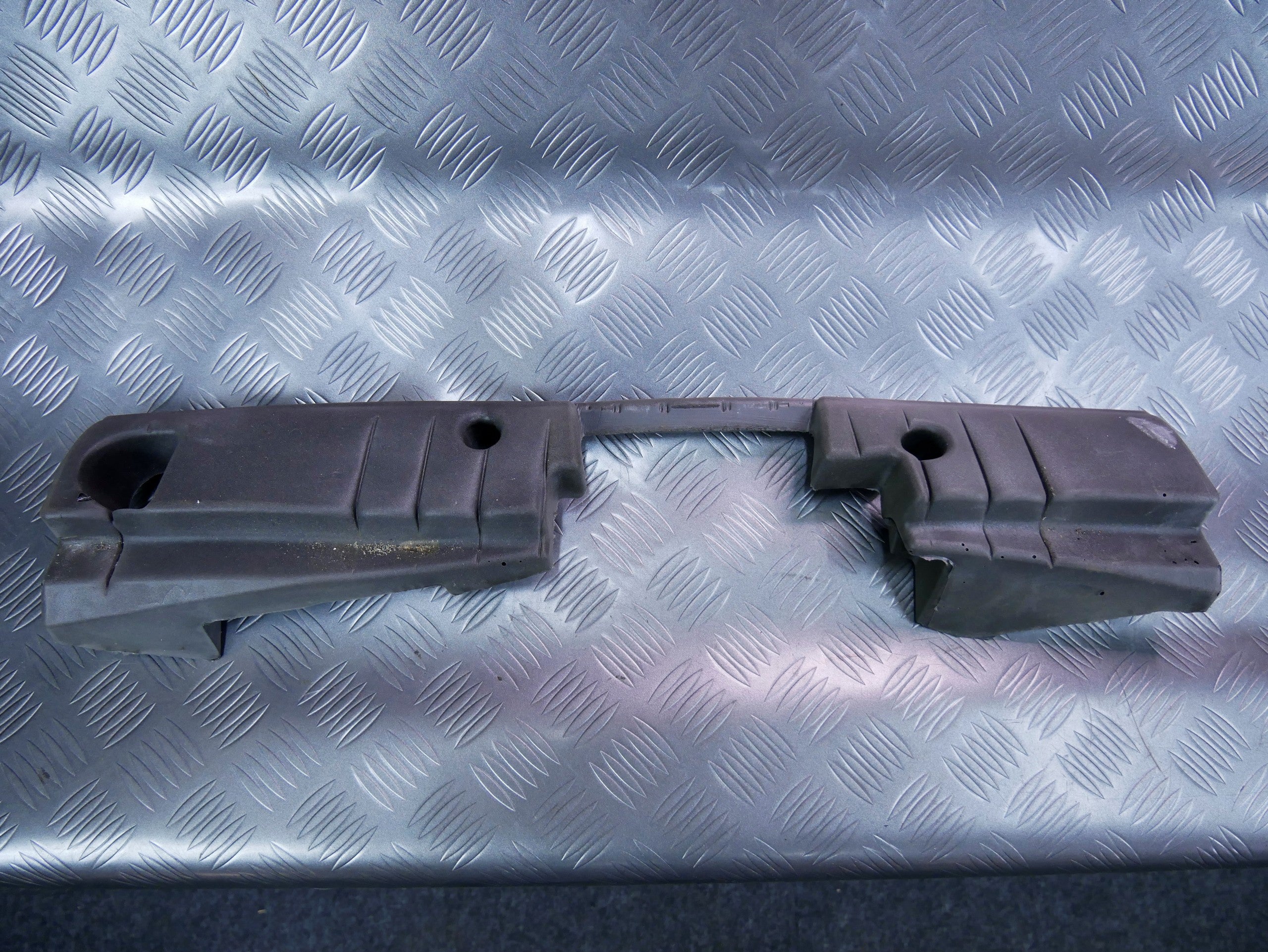 Wygłuszenie pianka podszybia 4L0863909 AUDI Q7 4L