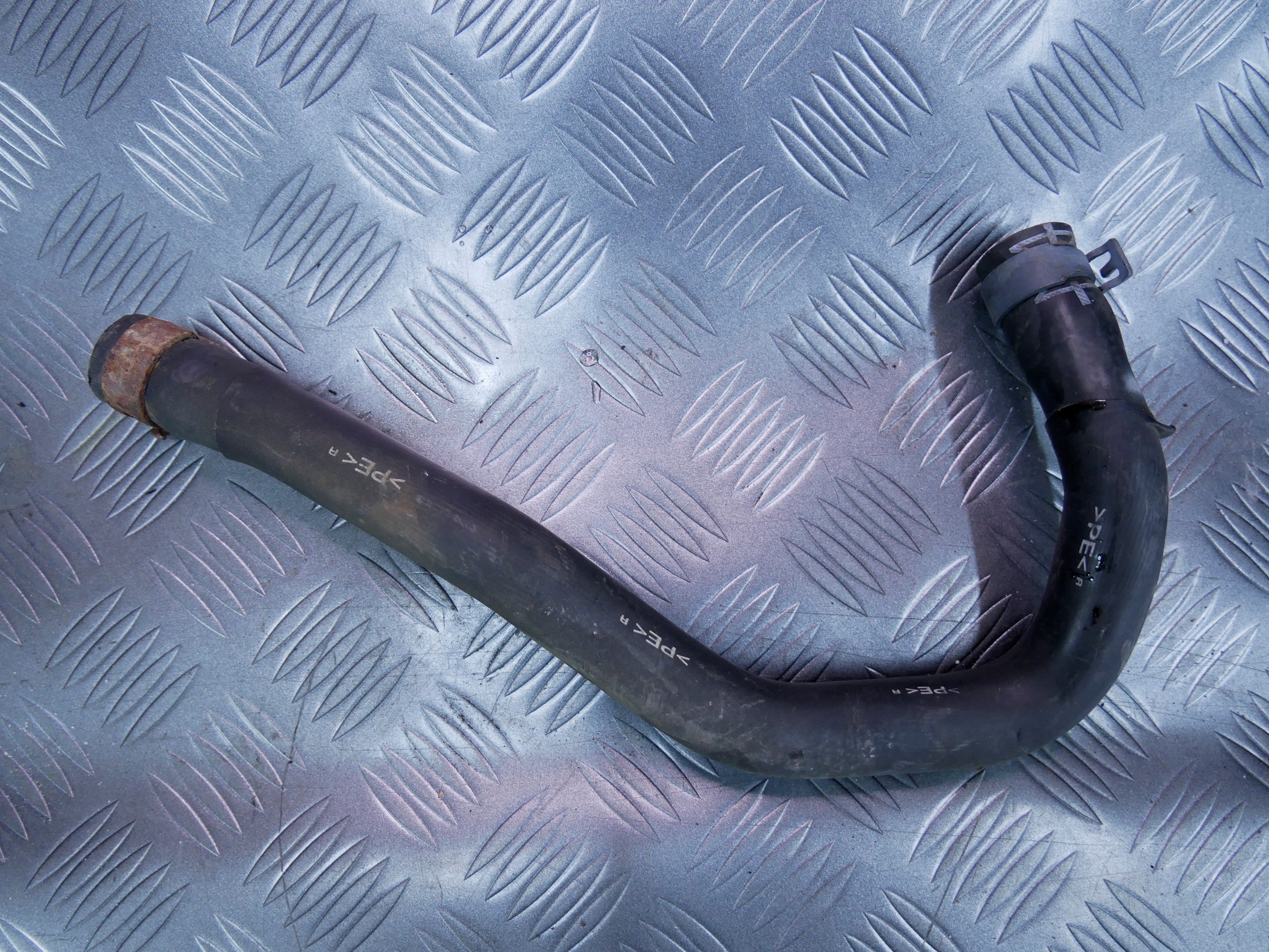 Rura wąż wody 7L0815374 AUDI Q7 4L 3.0 TFSI