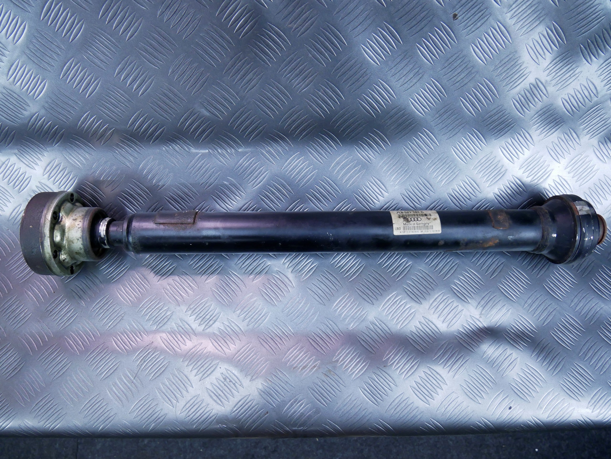 Wał napędowy kardan 7L8521101C AUDI Q7 4L 3.0 TFSI