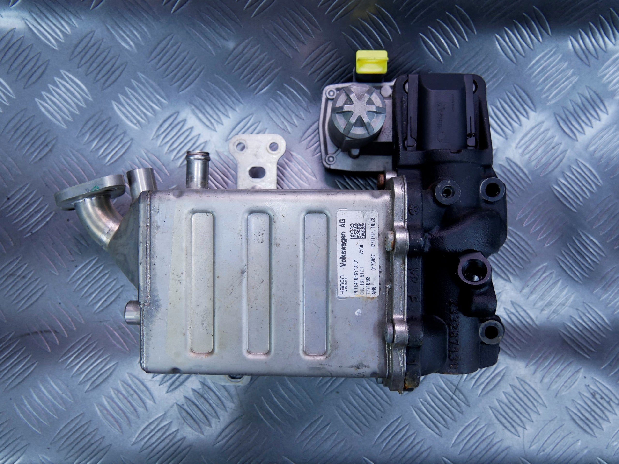 Chłodnica spalin zawór EGR 04L131512T VW T6 AMAROK CRAFTER 2.0 TDI