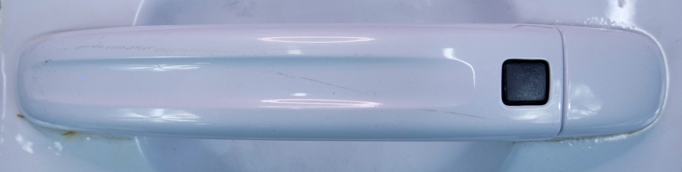 Klamka drzwi przód przednia lewa KEYLESS KESSY 4L0837205B AUDI Q7 4L LIFT