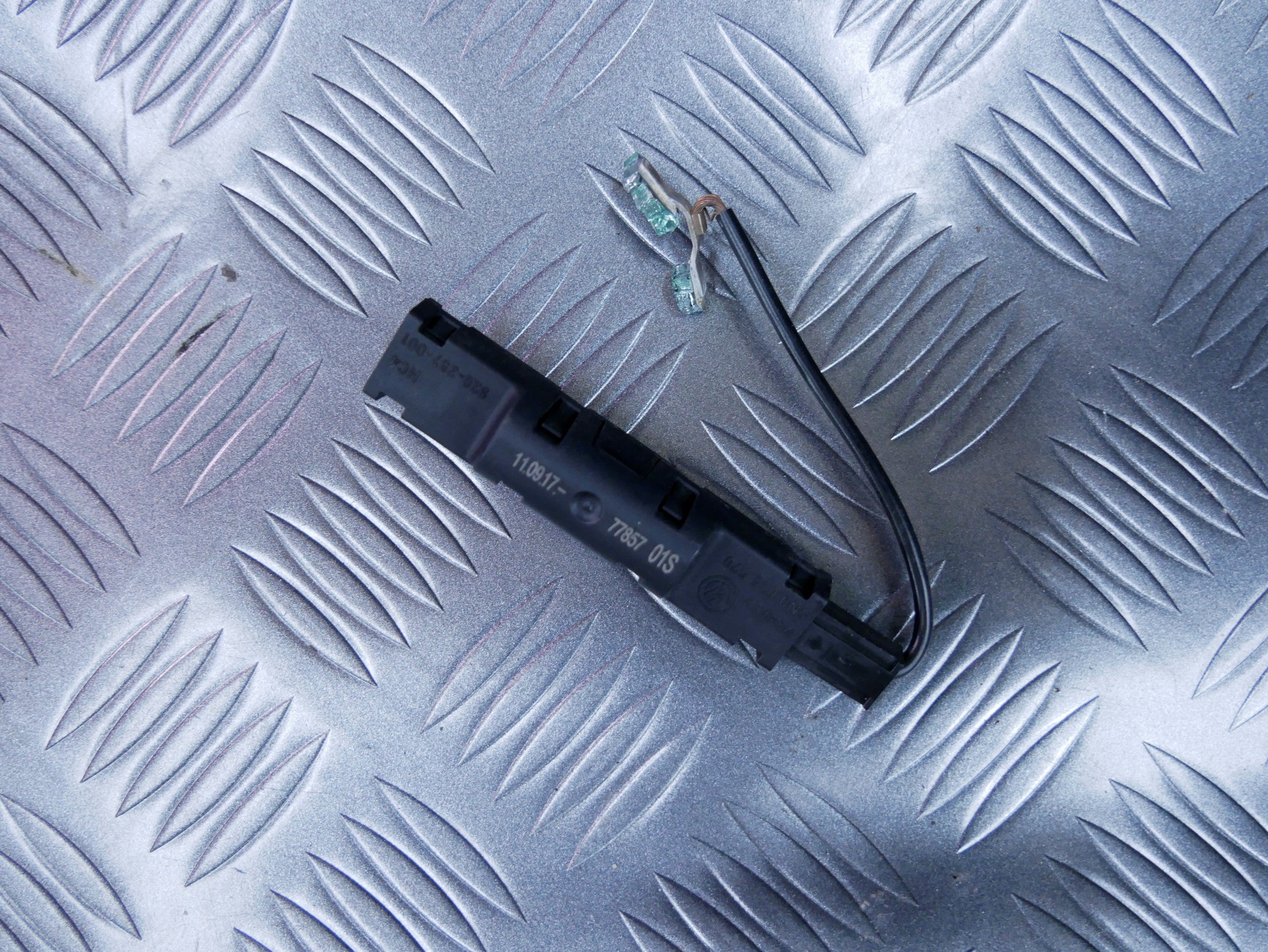 Filtr przeciwzakłóceniowy 5N0035570 VW GOLF VII LIFT