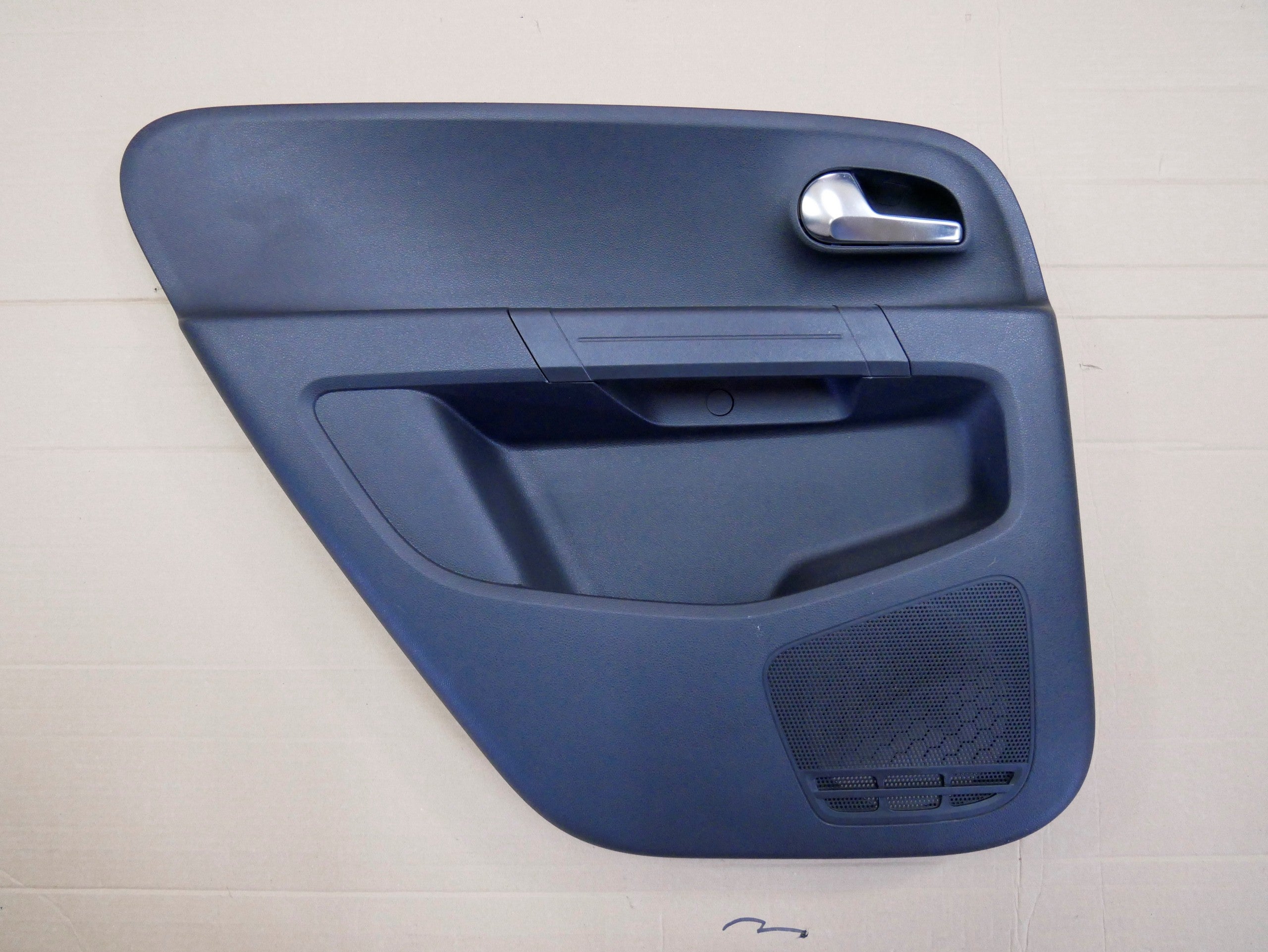 Boczek drzwi tył tylny lewy 1S4867211 VW UP!