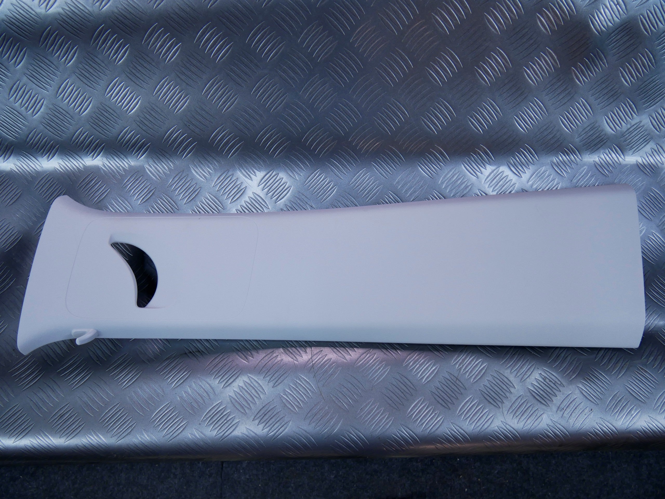 Osłona poszycie słupka środkowego lewe 1S4867243A VW UP!