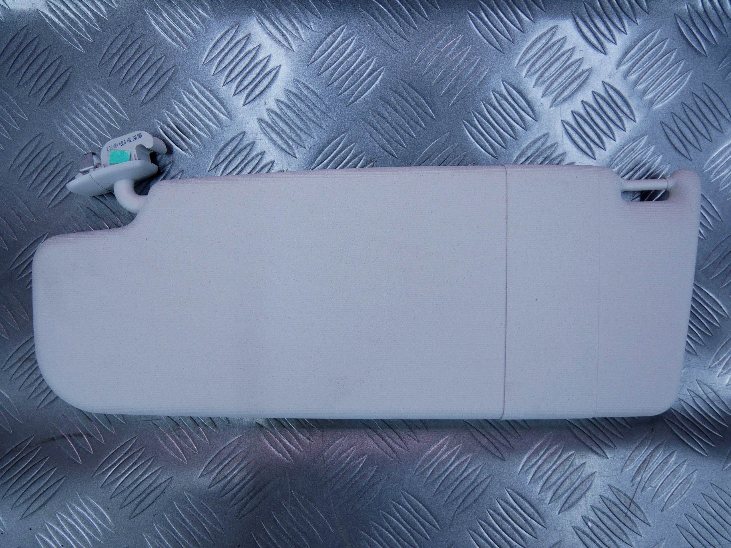 Słonecznik osłona przeciwsłoneczna lewa 6RU857551B VW UP!