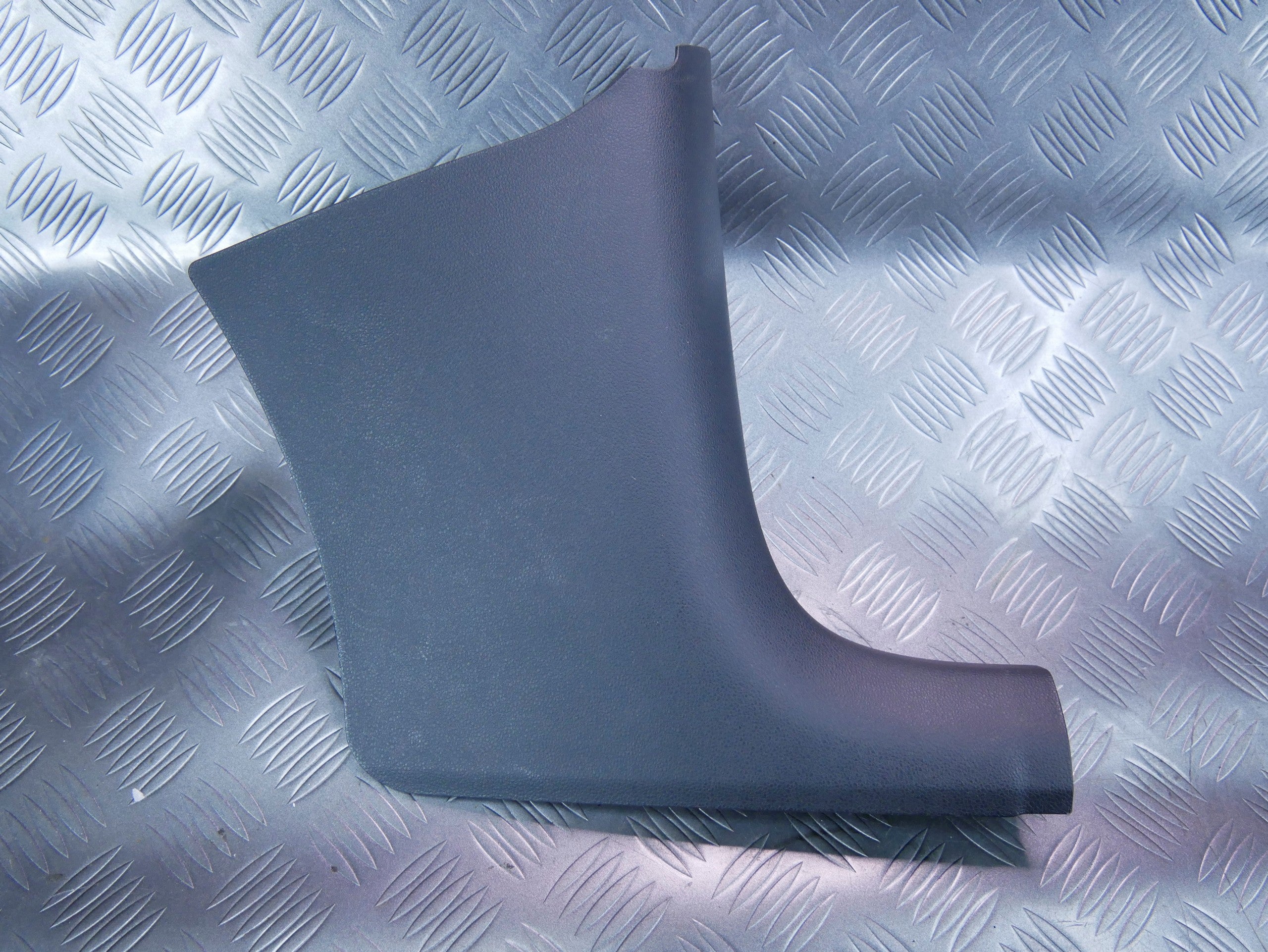 Osłona progu słupka prawa 1S1863484A VW UP! SKODA CITIGO