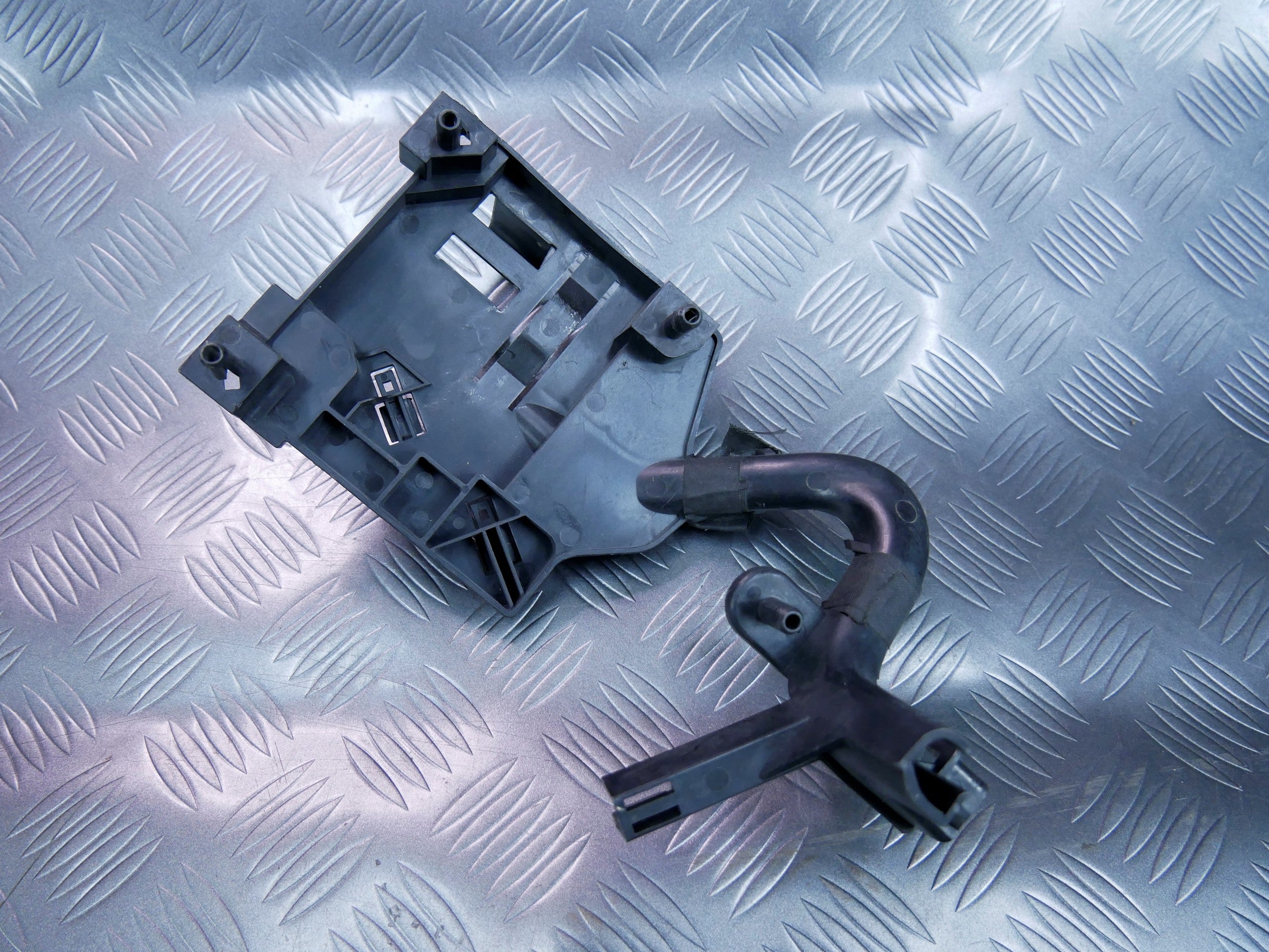 Uchwyt mocowanie wiązki 0CT971858A VW UP! SKODA CITIGO