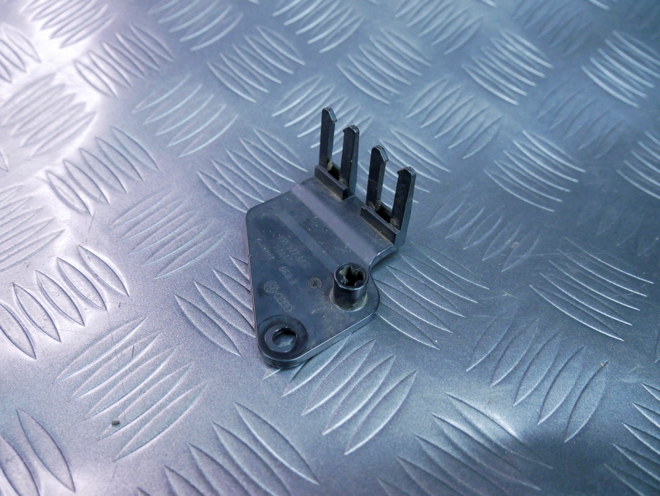 Mocowanie sondy lambda 1S0971845 VW UP! SKODA CITIGO