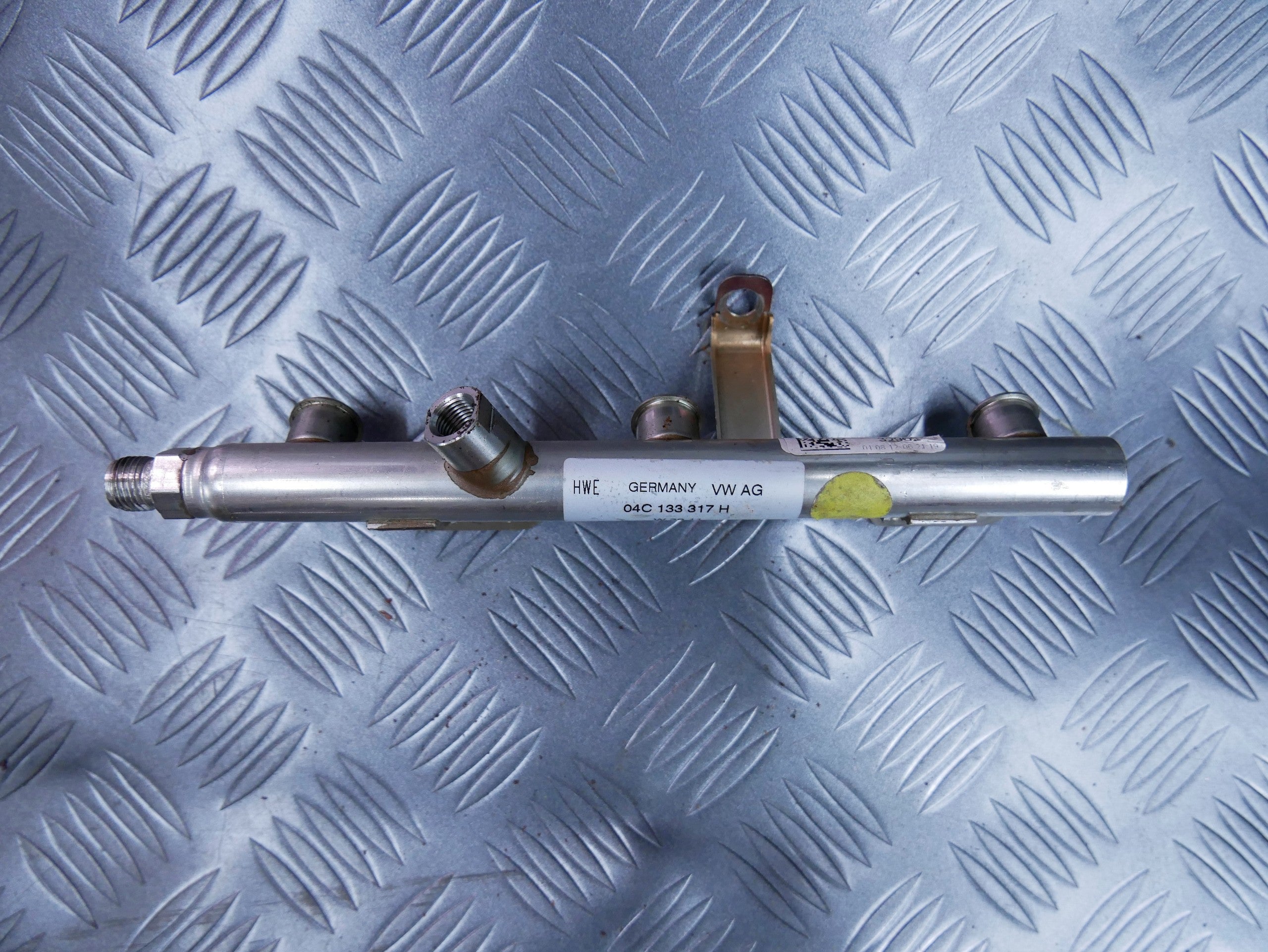 Listwa wtryskowa 04C133317H VW UP! SKODA CITIGO 1.0 MPI