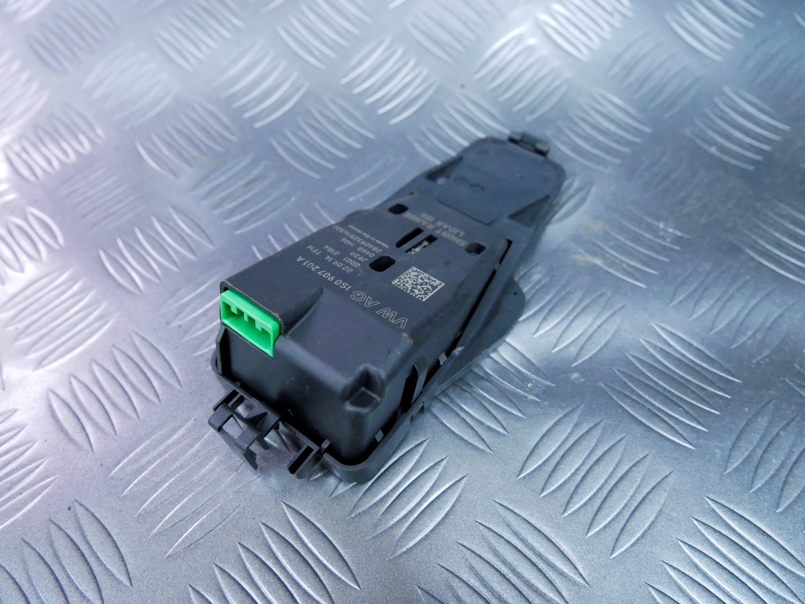 Czujnik hamowania awaryjnego 1S0907201A VW UP! SKODA CITIGO