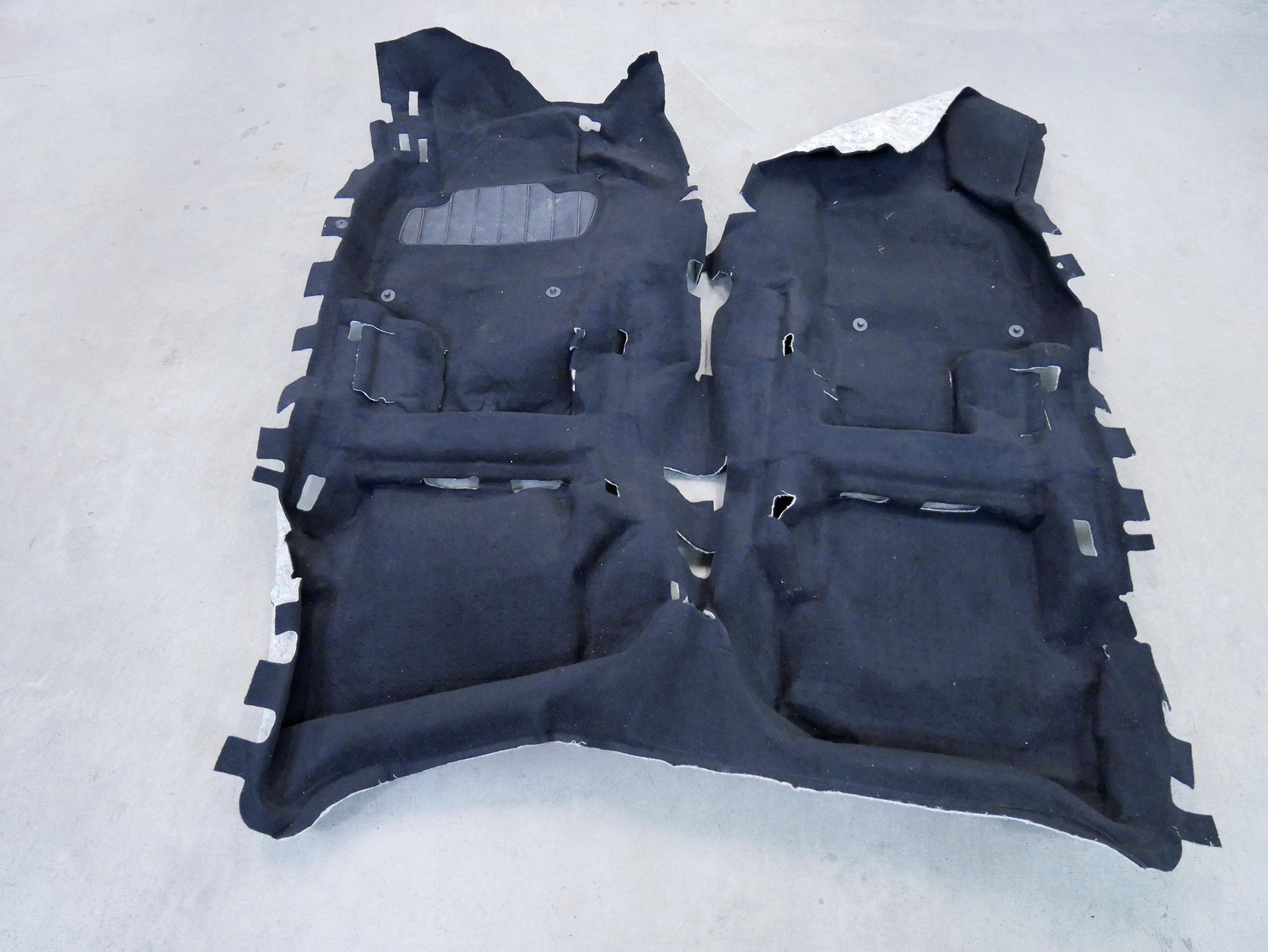 Wykładzina dywan kabiny 1S4863367H VW UP SKODA CITIGO 5D