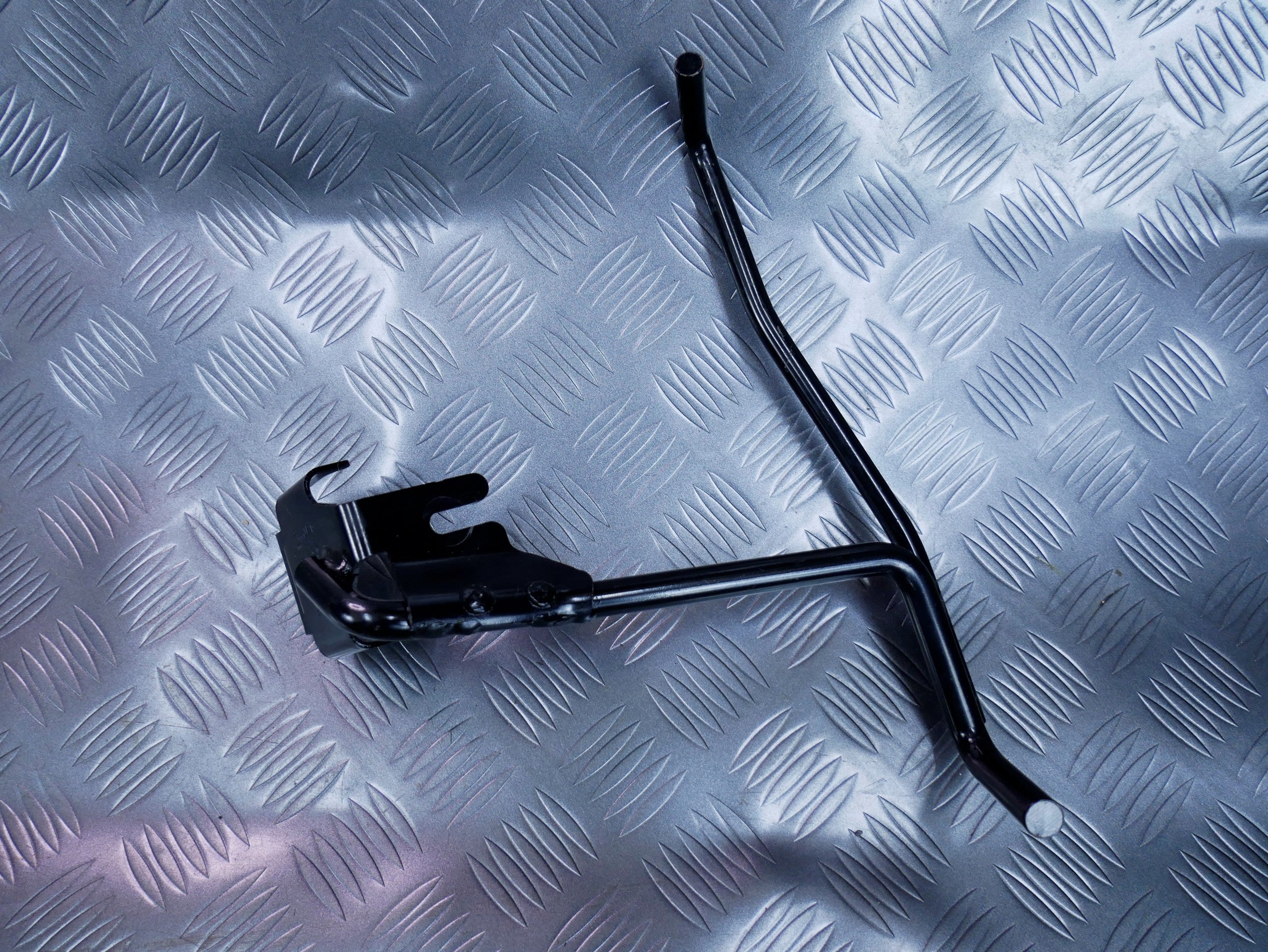 Podpora mocowanie pedałów 5J1721913D SKODA FABIA III