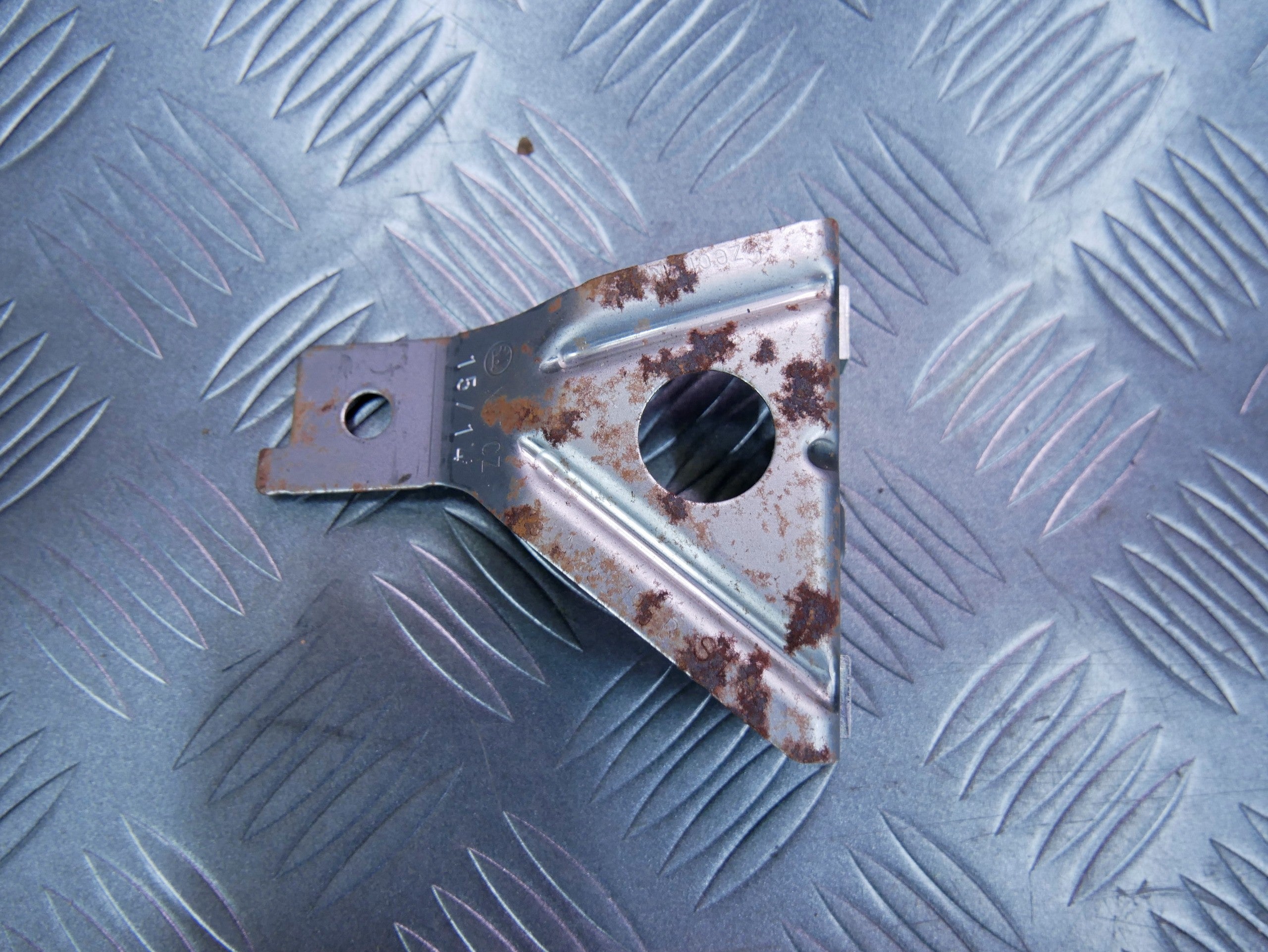 Mocowanie poduszki airbag lewe 5JA880195B SKODA FABIA III