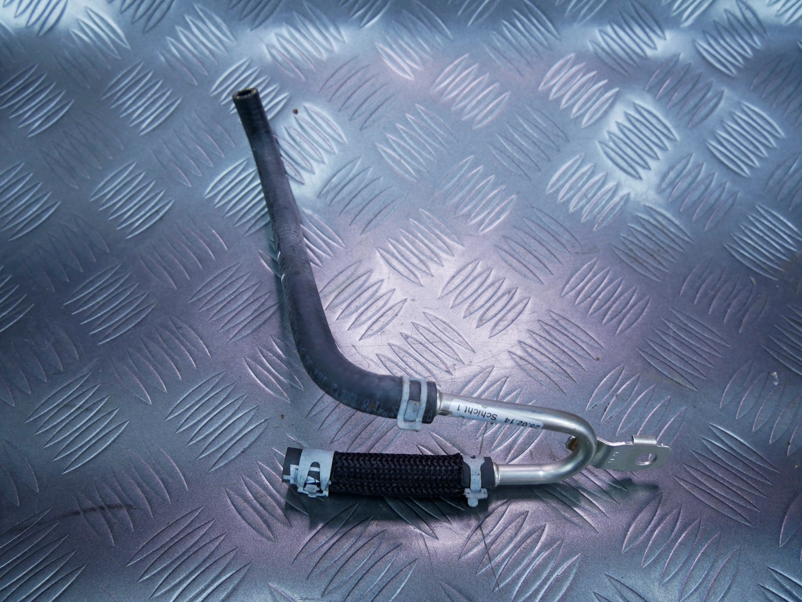 Rurka przewód DPF 04B131552A SKODA FABIA III 1.4 TDI