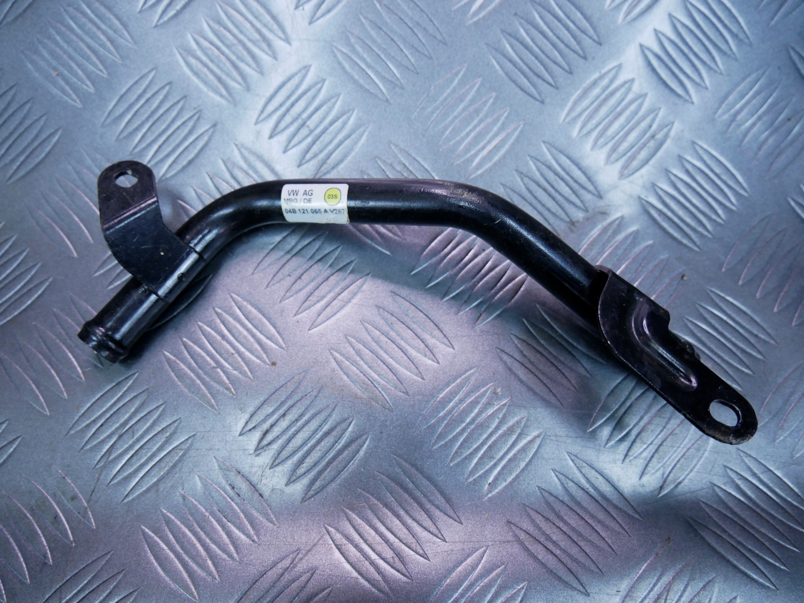 Rura wąż wody 04B121065A SKODA FABIA III 1.4 TDI