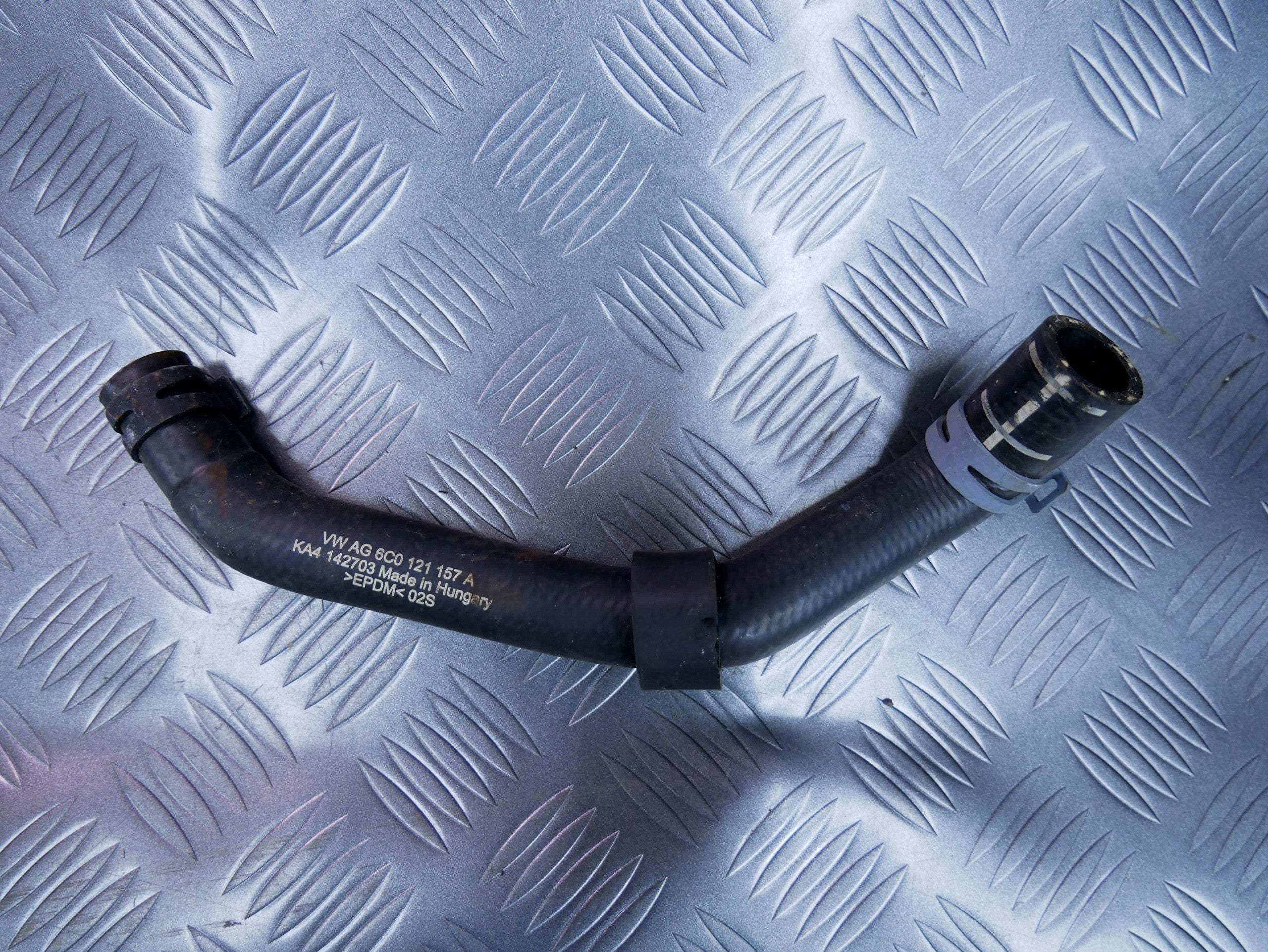 Rura wąż wody 6C0121157A SKODA FABIA III 1.4 TDI