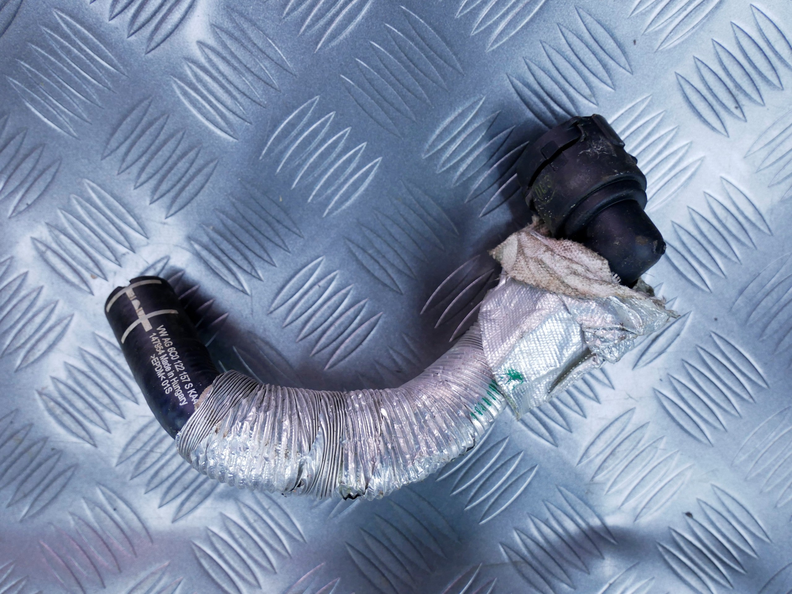 Rura wąż wody 6C0122157S SKODA FABIA III 1.4 TDI