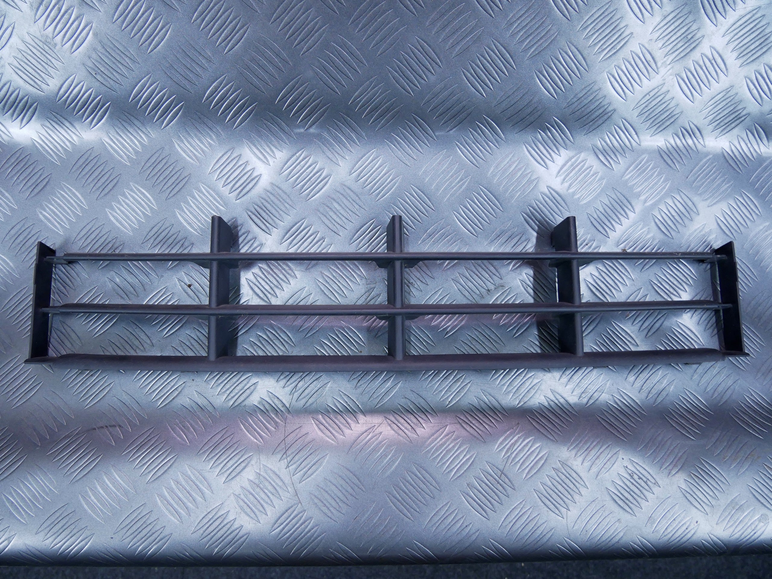 Kratka zderzaka środkowa 5J0853677A SKODA FABIA II