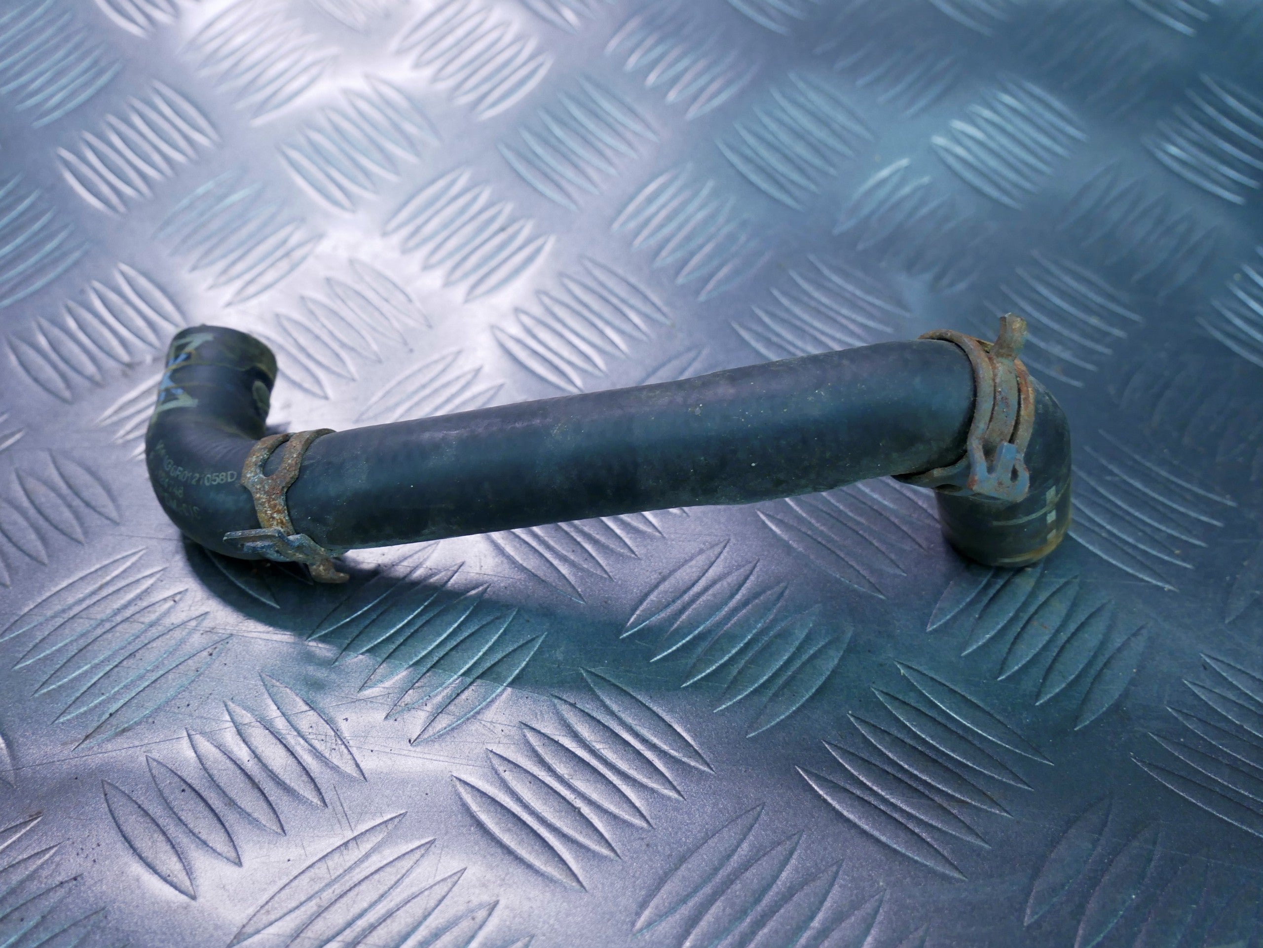 Rura wąż wody 6R0121058D SKODA FABIA II 1.2 TDI