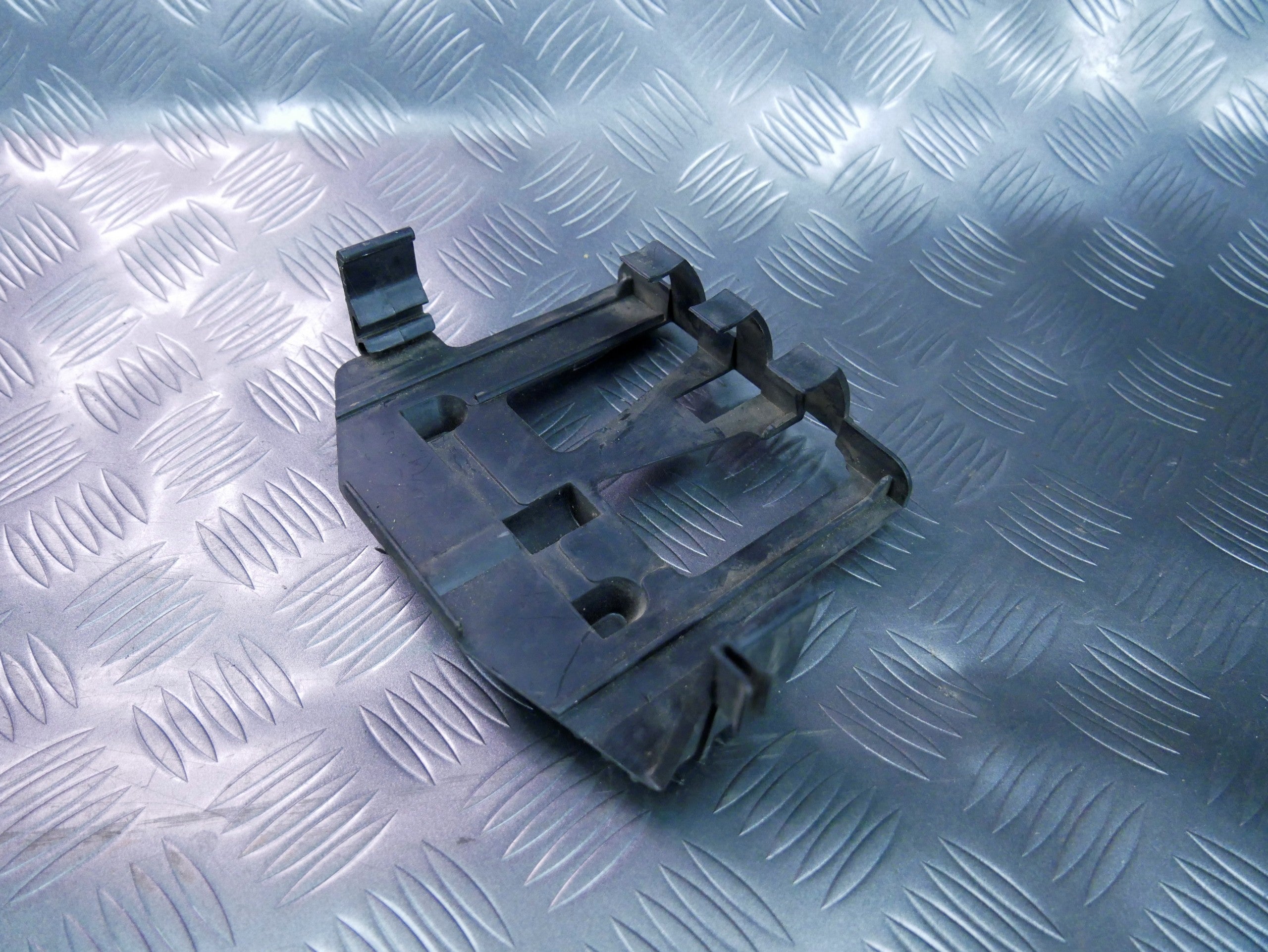 Uchwyt mocowanie sterownika 7L0927131C VW TOUAREG 7L