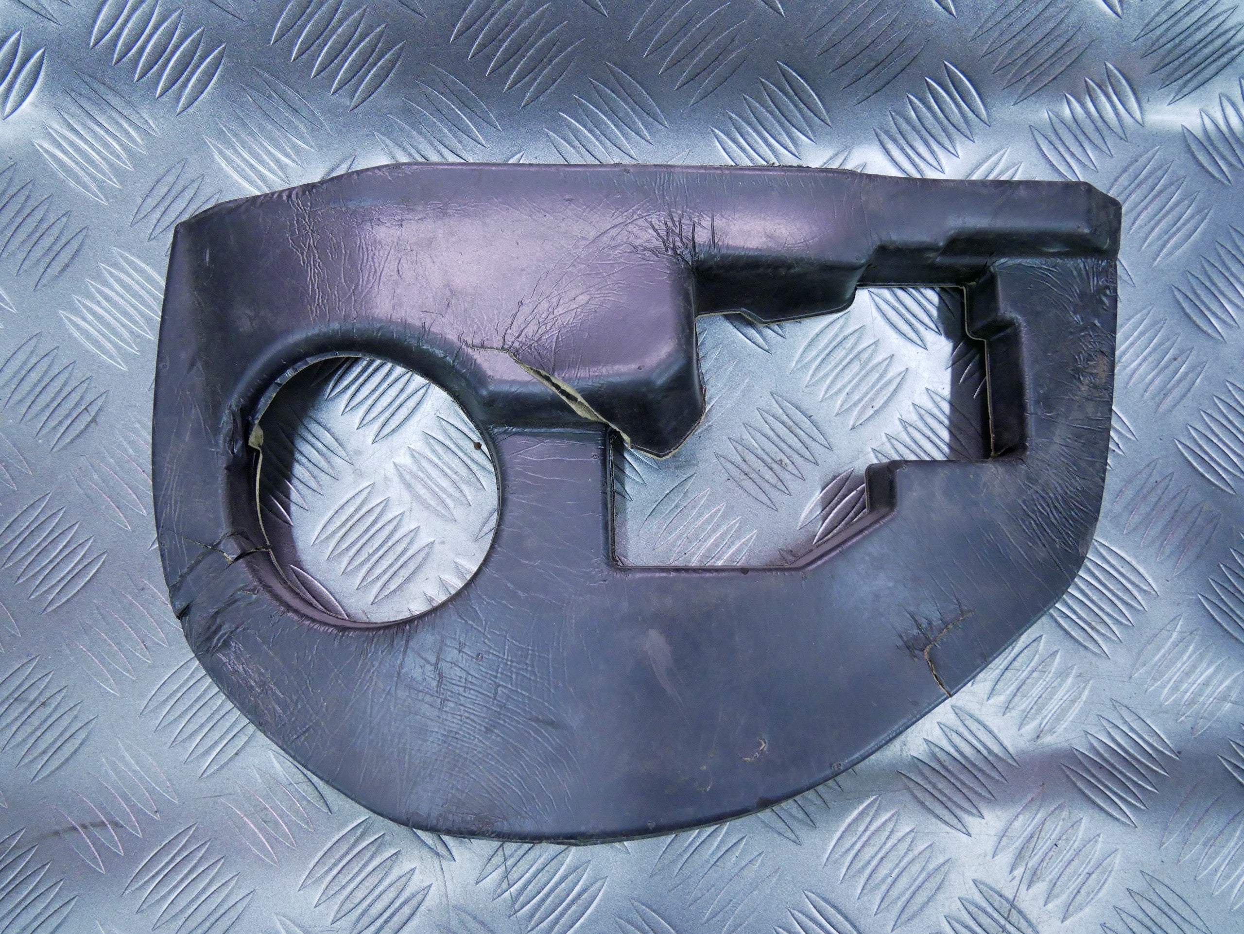 Wygłuszenie konsoli prawe 7L6858722A VW TOUAREG 7L