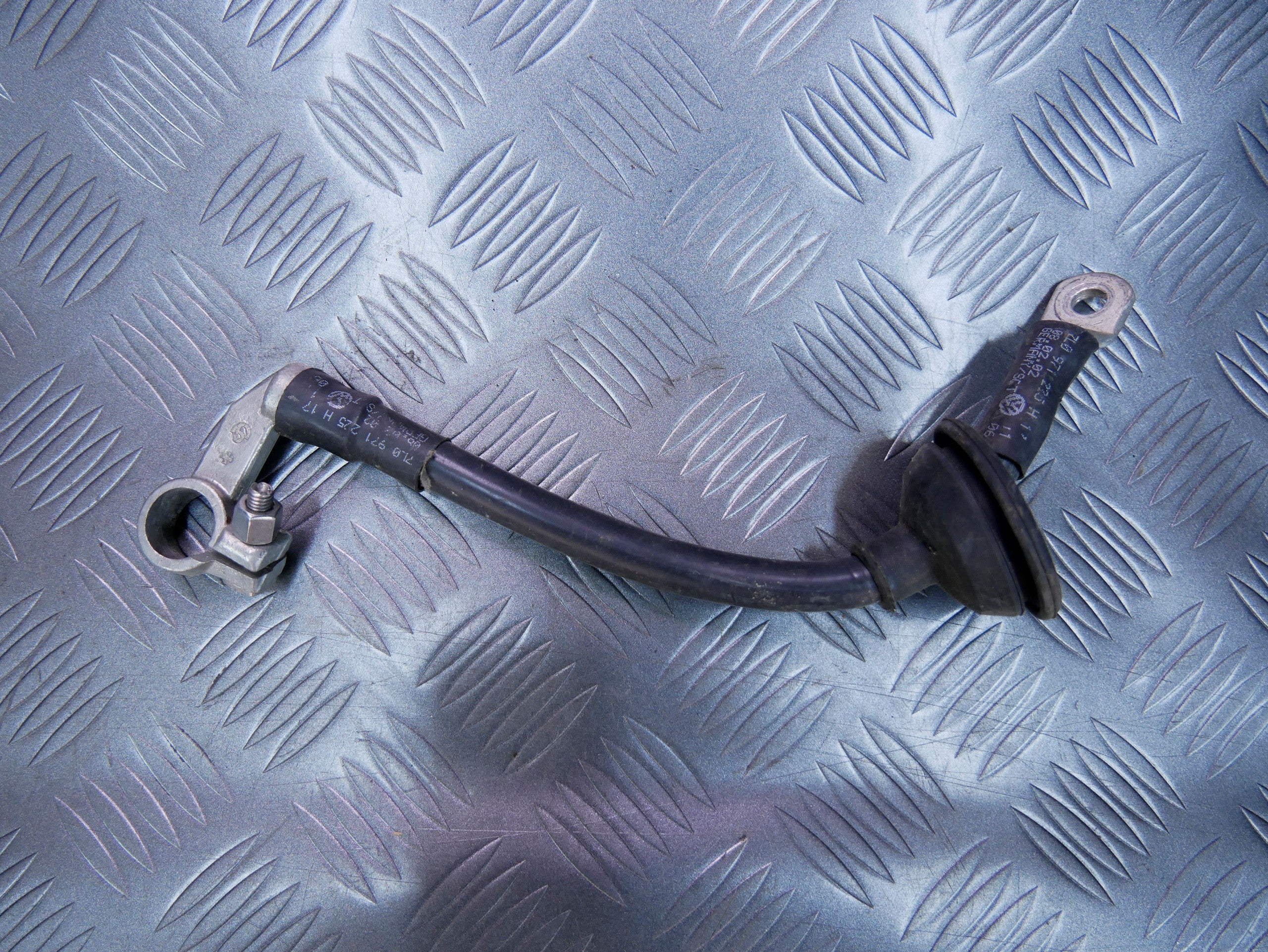 Klema minusowa 7L0971225H VW TOUAREG 7L